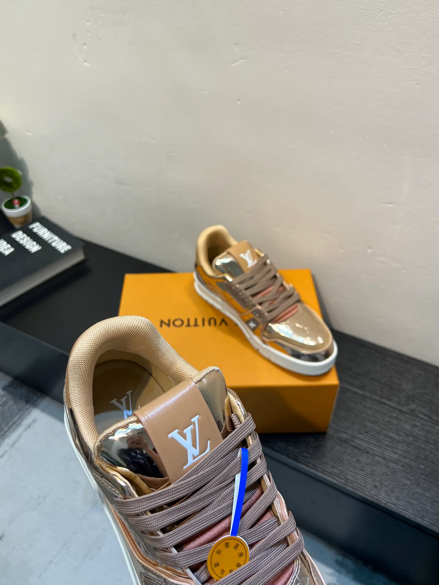 Кроссовки Женские Louis Vuitton 4541282