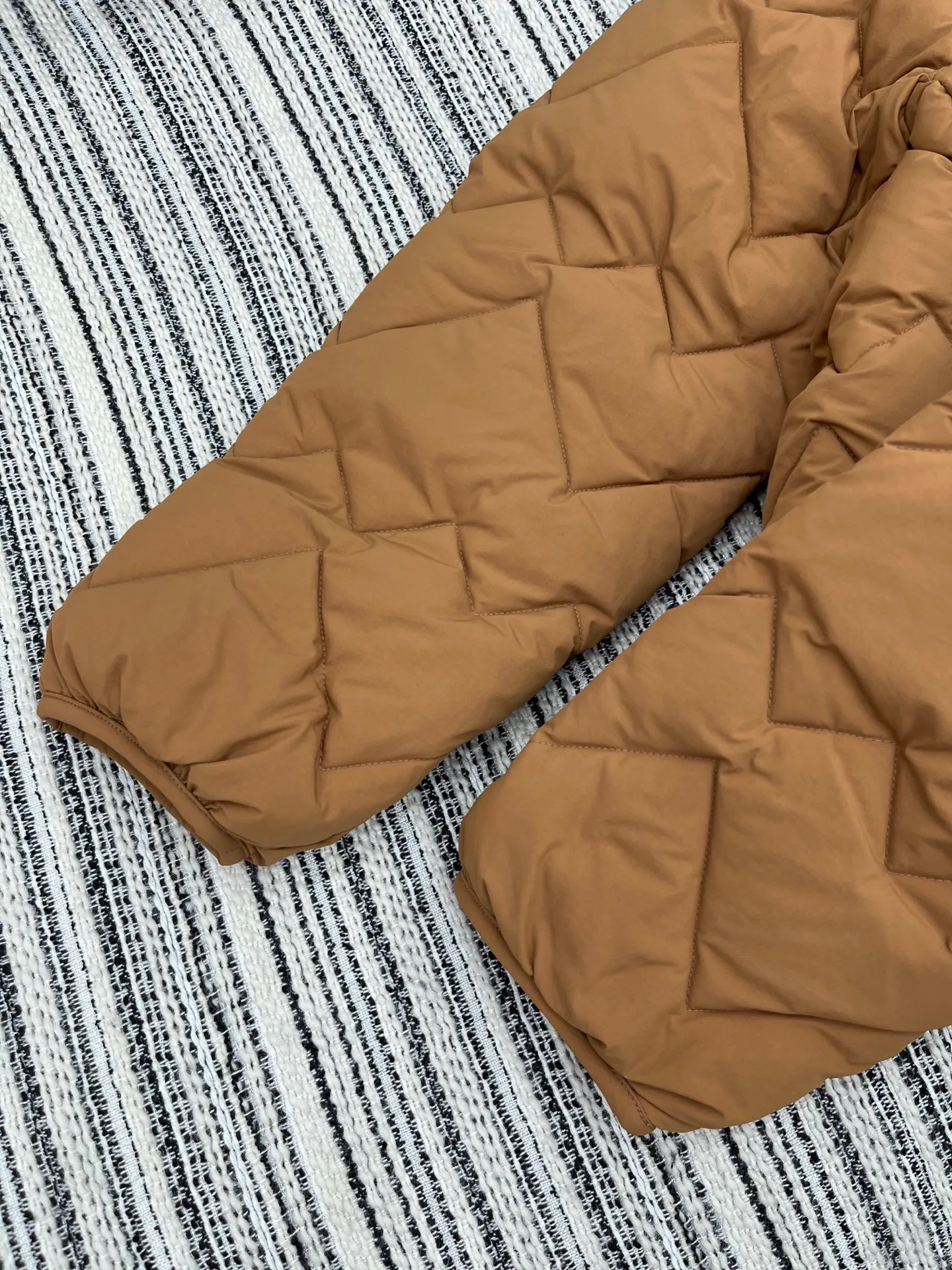 Куртки И Пуховики Женские Moncler 239270