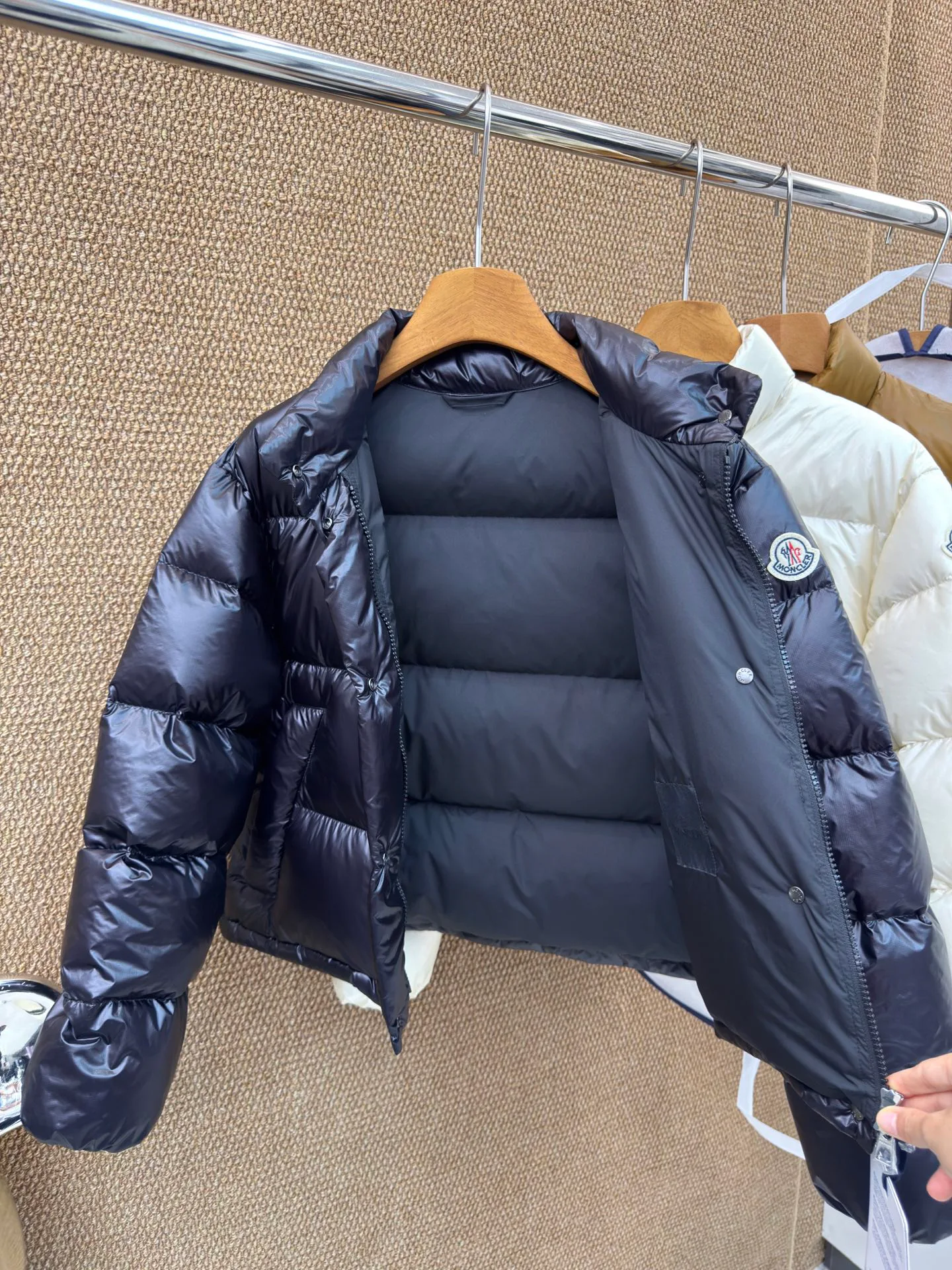 Куртки И Пуховики Женские Moncler 18891838
