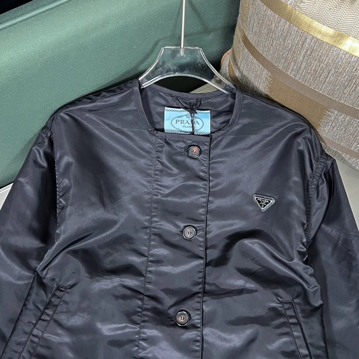 Куртки И Пуховики Женские Prada 19298966