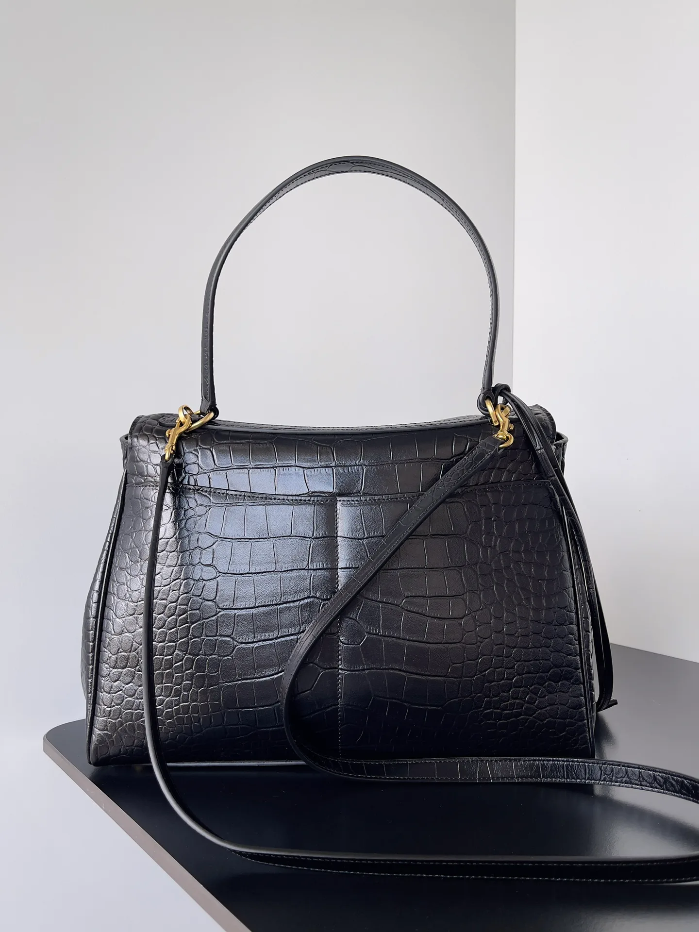 Классические Сумки Женские Balenciaga 11524770