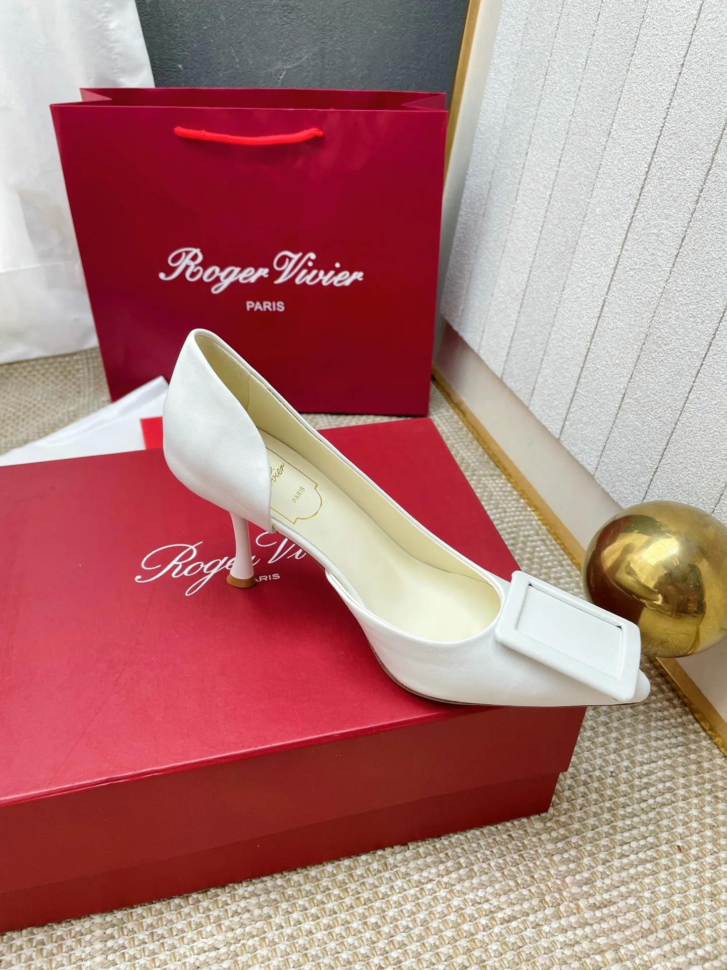 Туфли Женские Roger Vivier 19763972