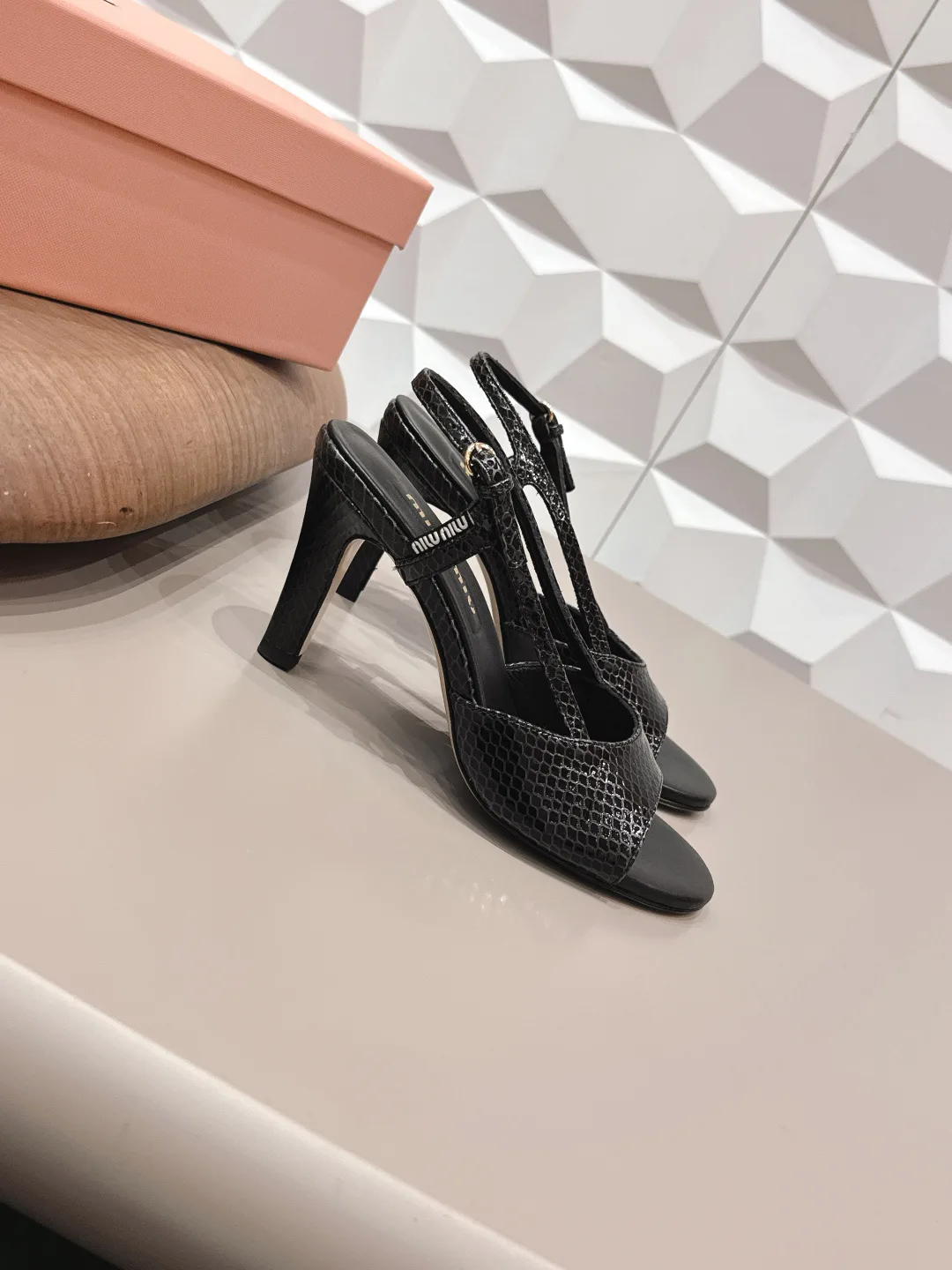 Босоножки Женские Miu Miu 11014330