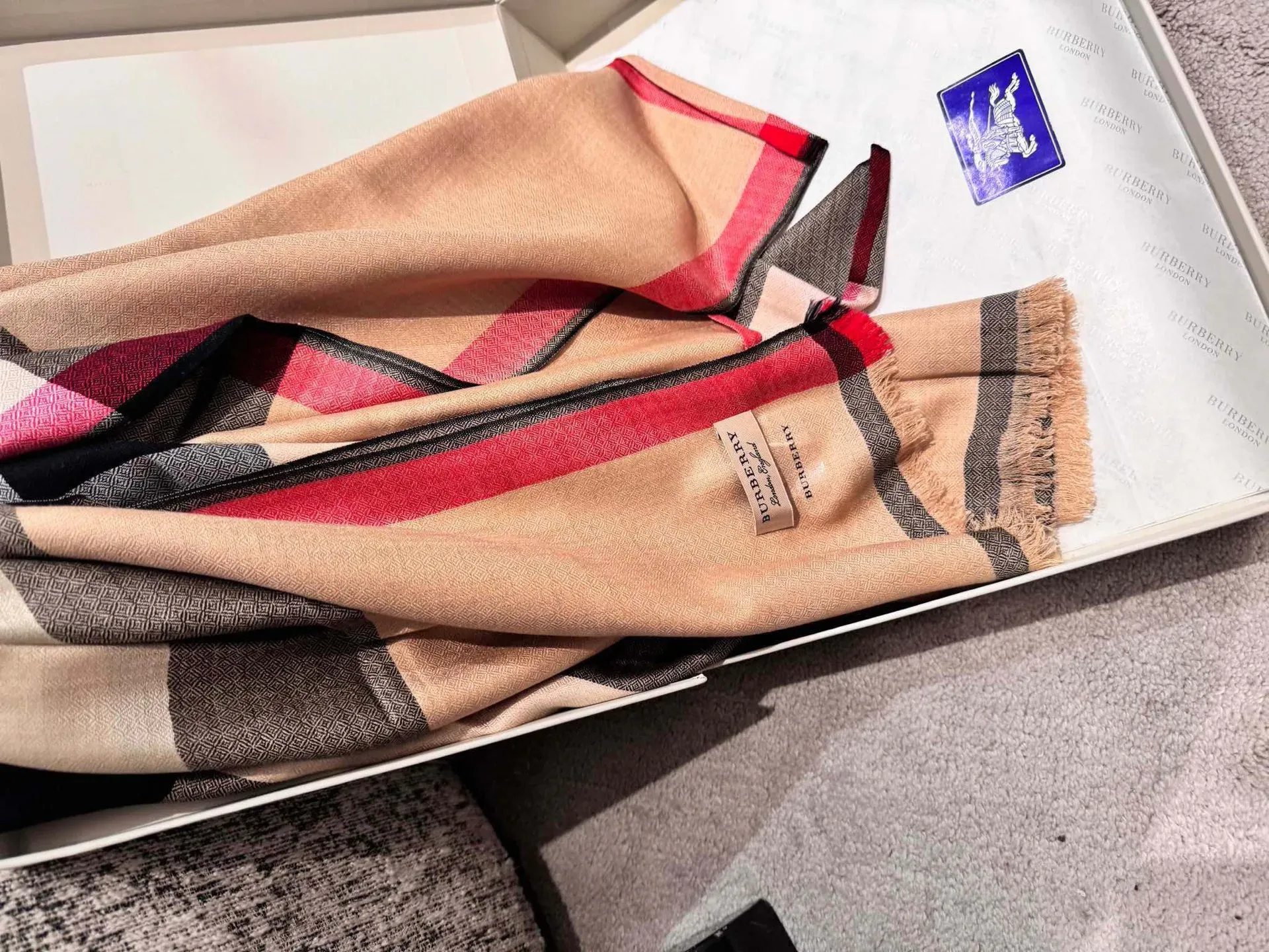 Шарфы Burberry 362062