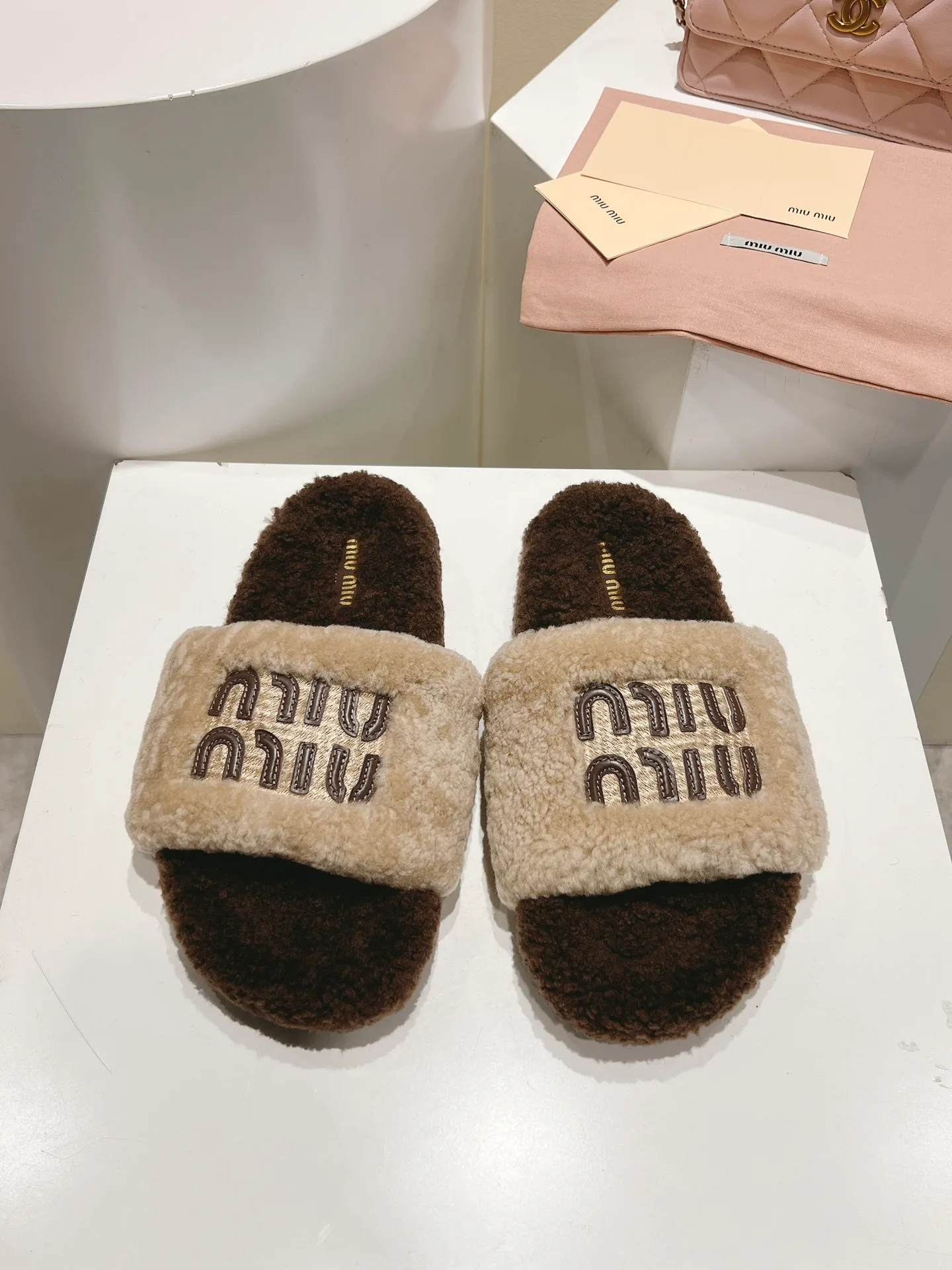 Тапочки Женские Miu Miu 704172