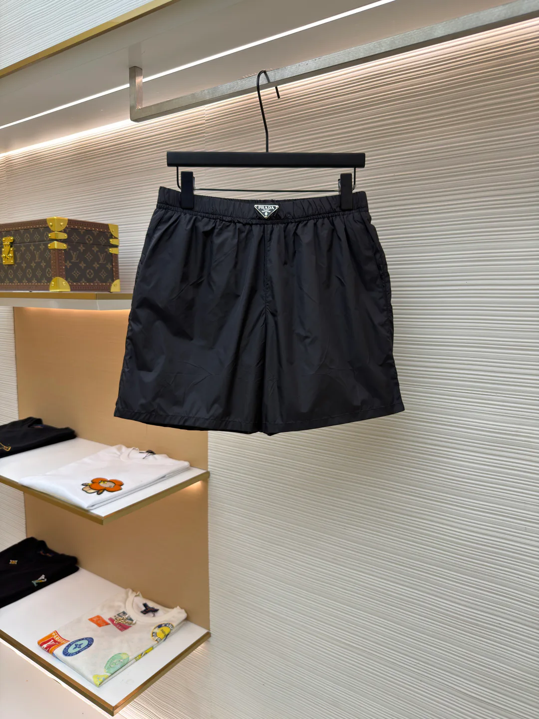 Шорты Мужские Prada 13245799