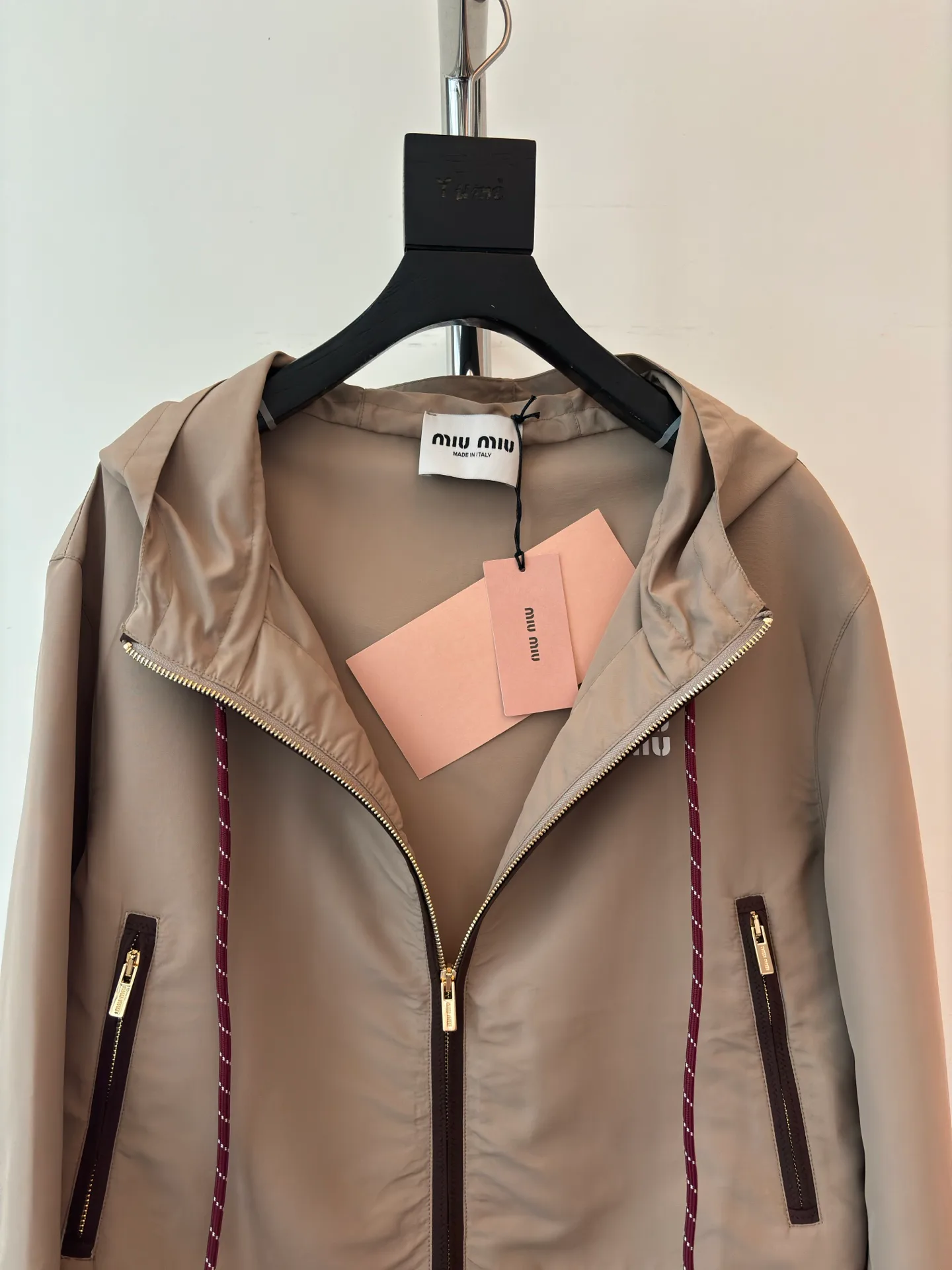 Куртки И Пуховики Женские Miu Miu 33924