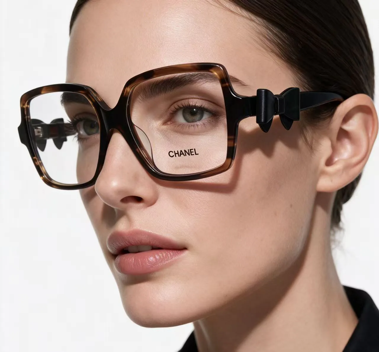 Очки Chanel 17949237