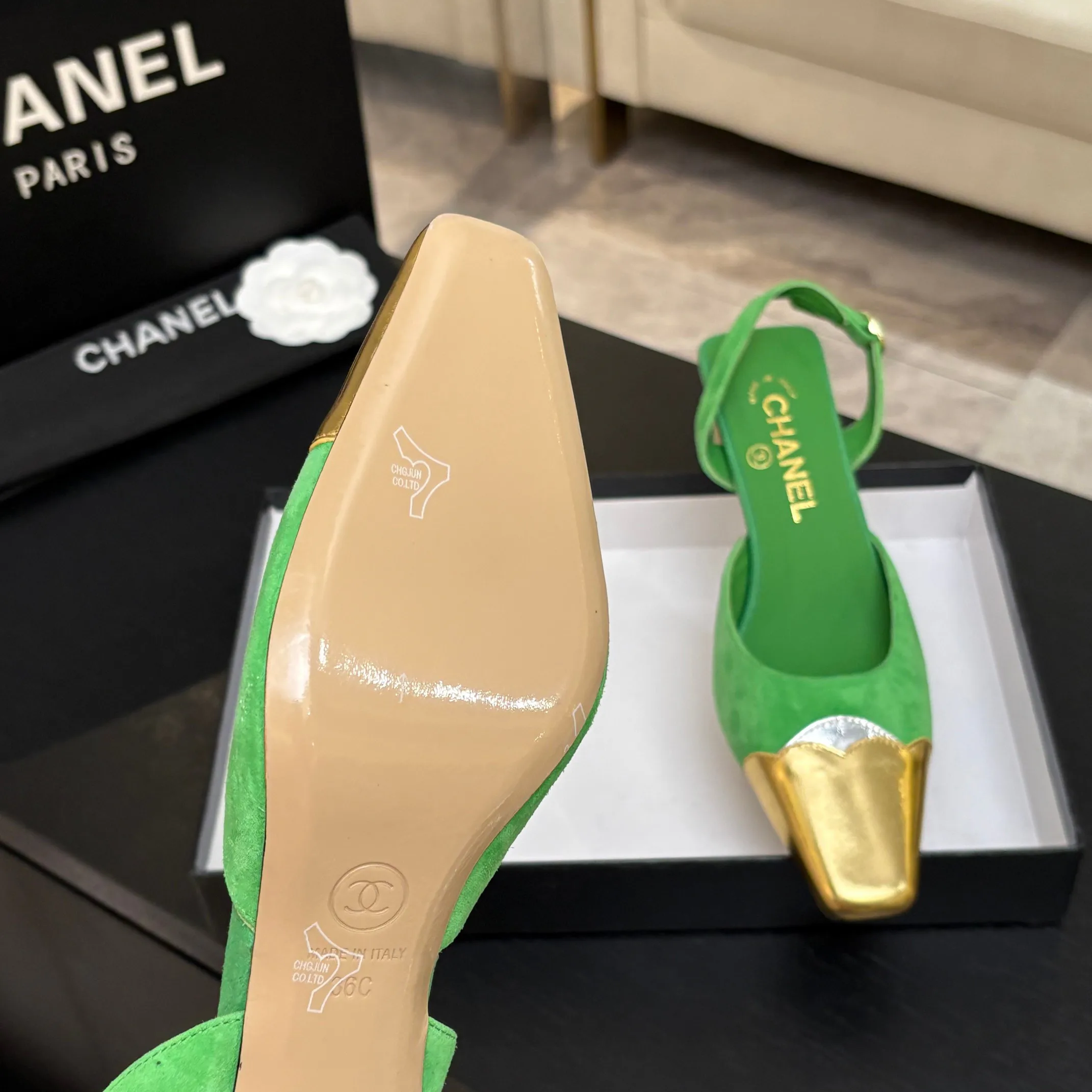 Туфли Женские Chanel 17448370