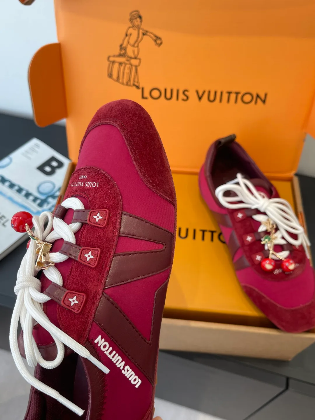 Кроссовки Женские Louis Vuitton 1595088
