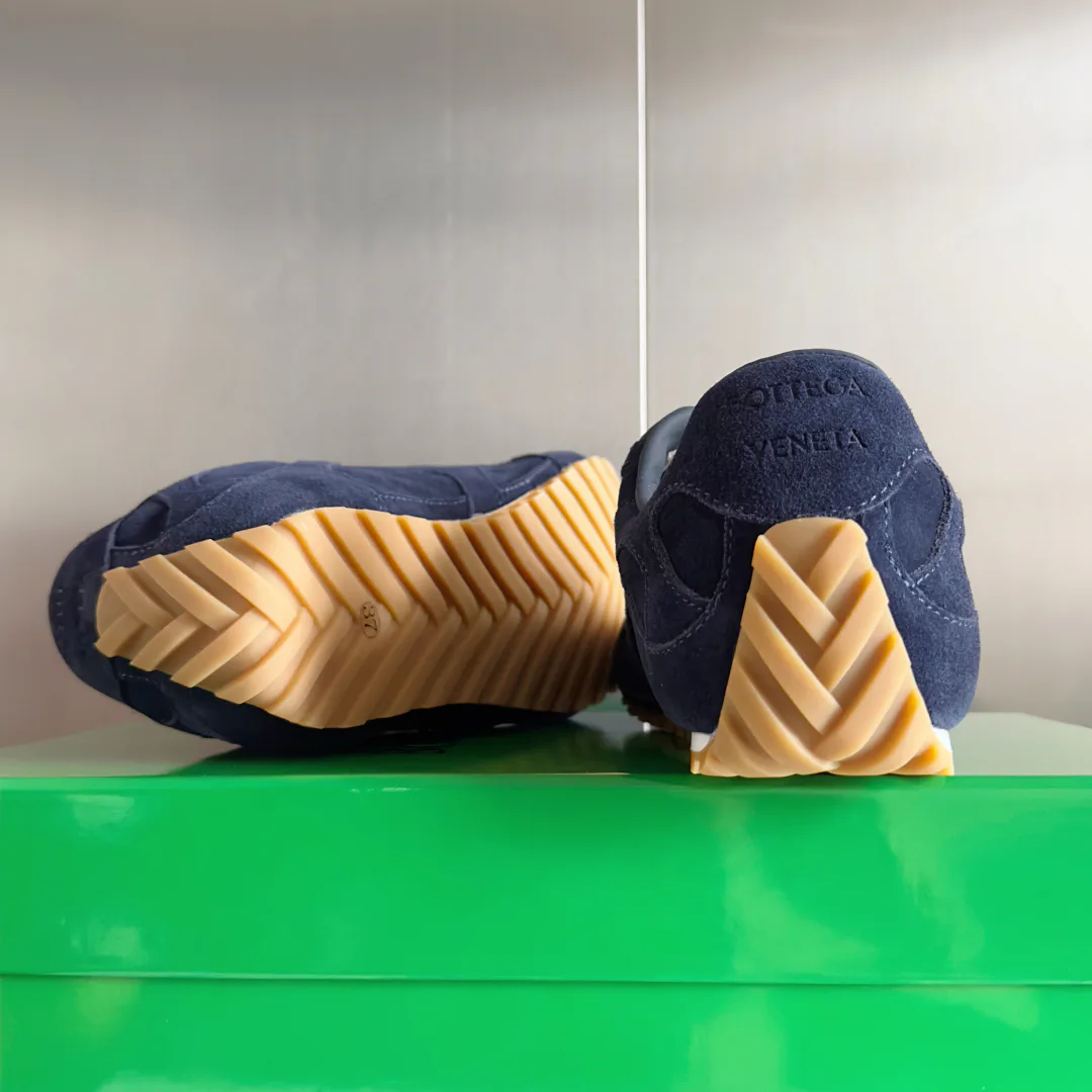 Кроссовки Женские Bottega Veneta 137447