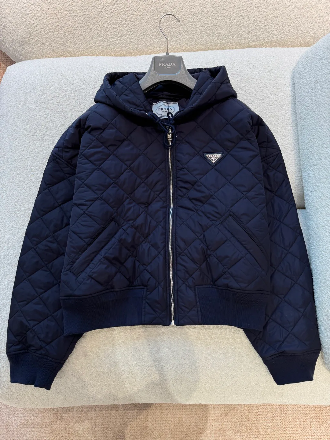 Куртки И Пуховики Женские Prada 78711