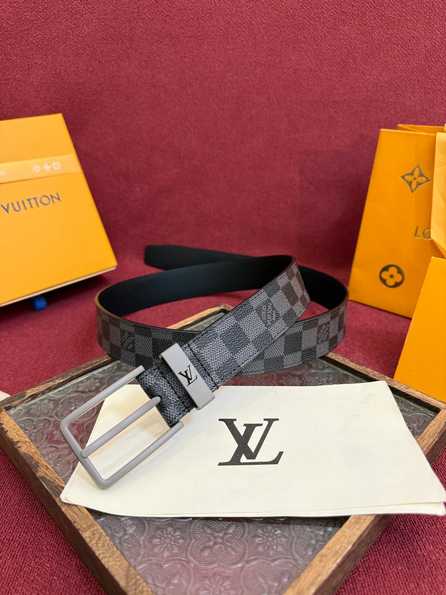 Ремни Louis Vuitton 5070251