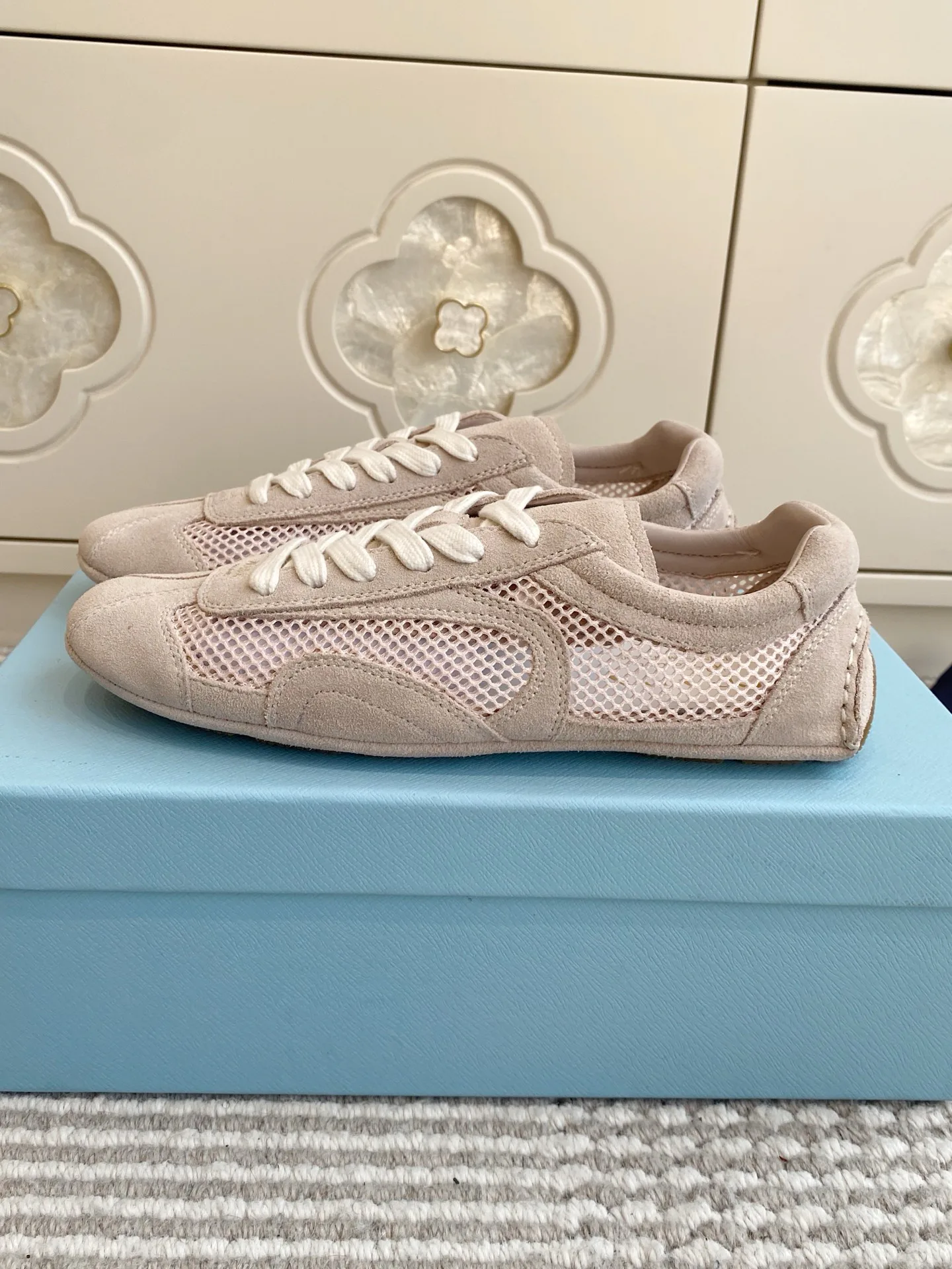 Кроссовки Женские Prada 11870116