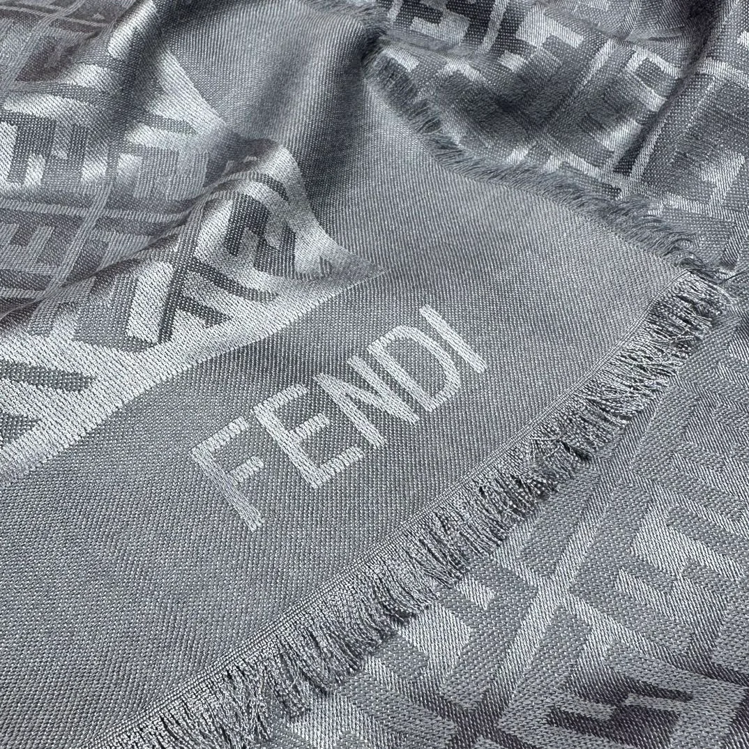 Шарфы Fendi 115117