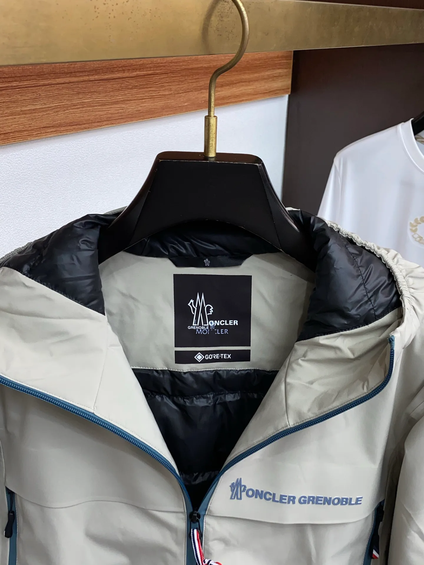 Куртки И Пуховики Мужские Moncler 495278
