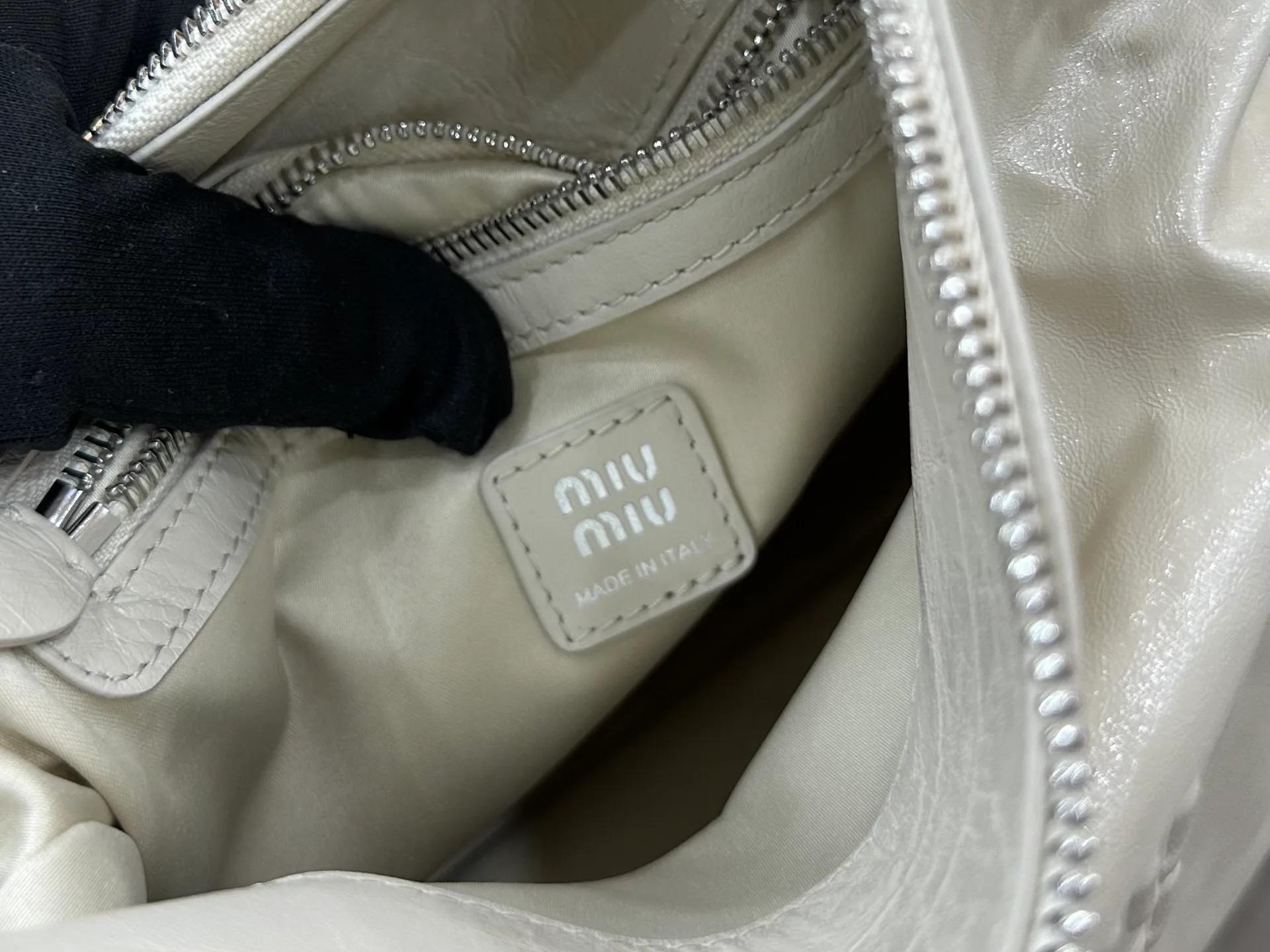 Классические Сумки Женские Miu Miu 11524754