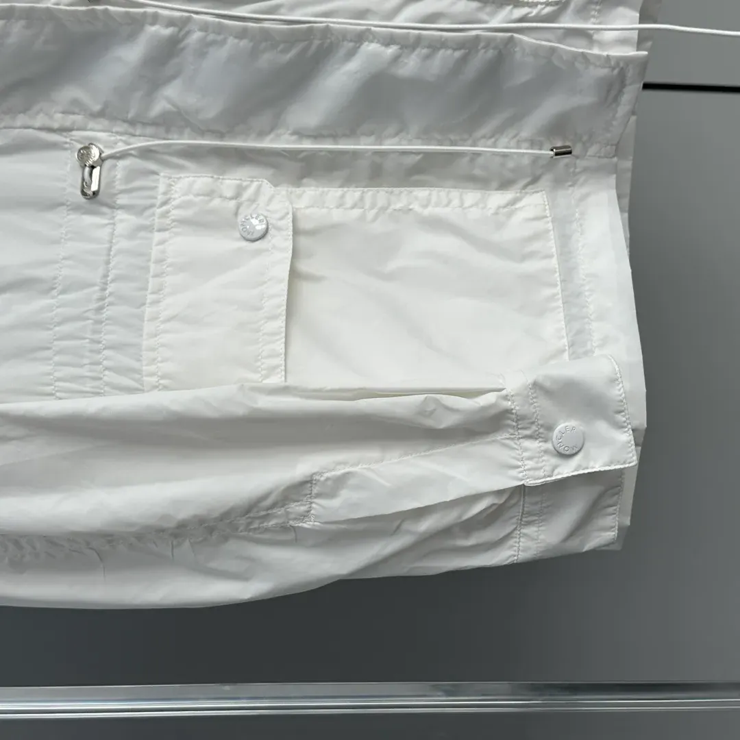 Куртки Женские Moncler Куртки Женские Moncler