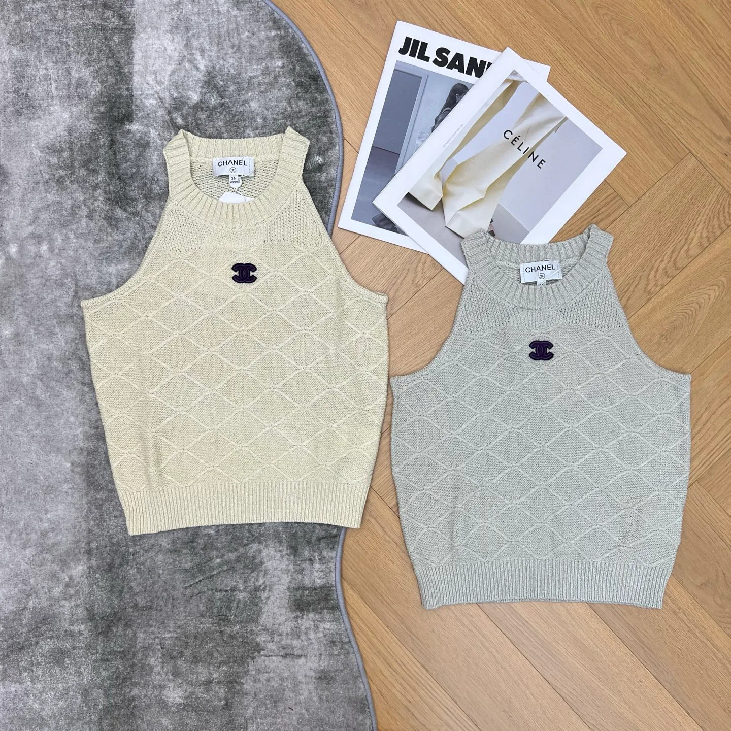 Жилеты Женские Chanel 11903834