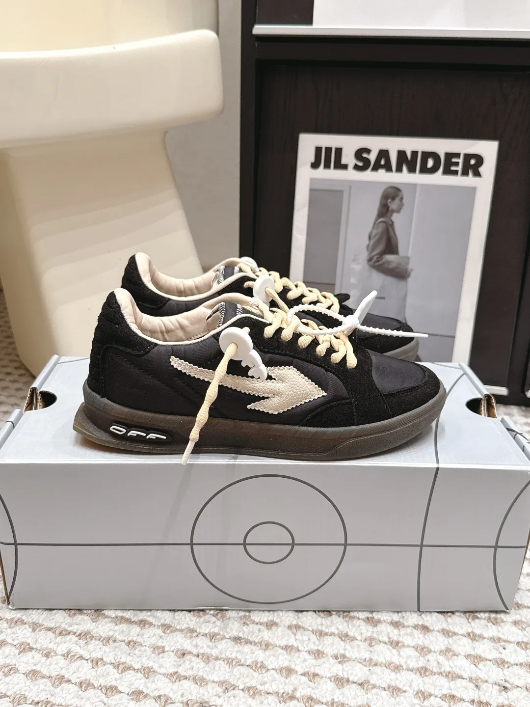 Кроссовки Женские Off-White 14773980