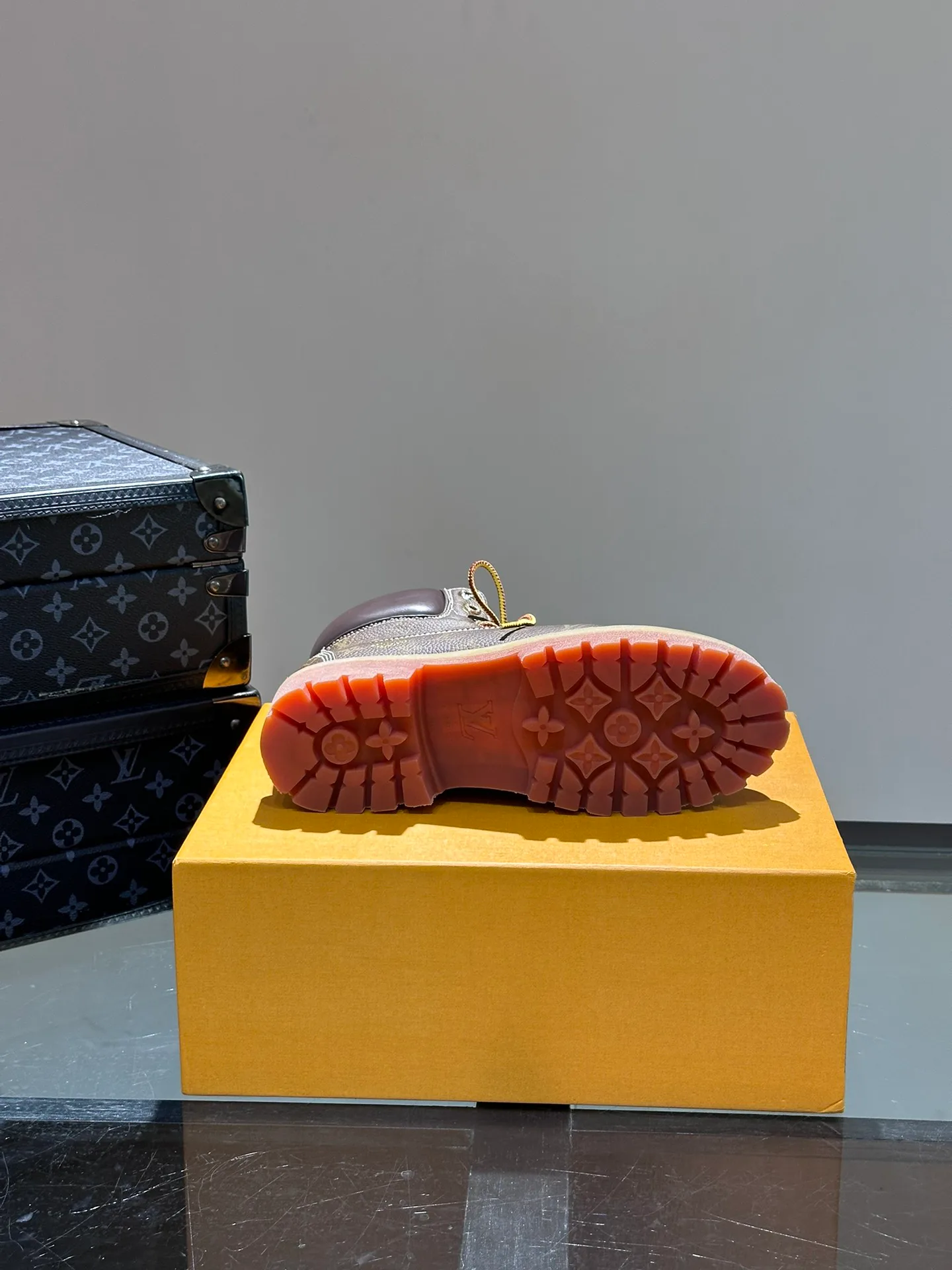 Ботинки Мужские Louis Vuitton 17955336