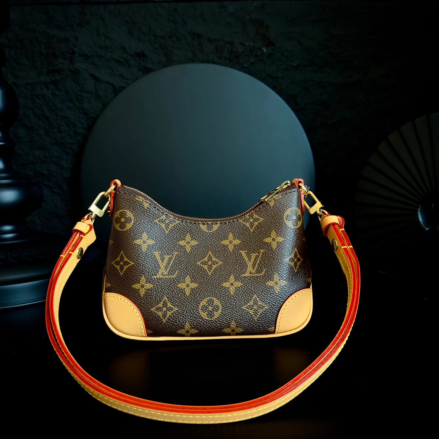 Классические Сумки Женские Louis Vuitton 11669148
