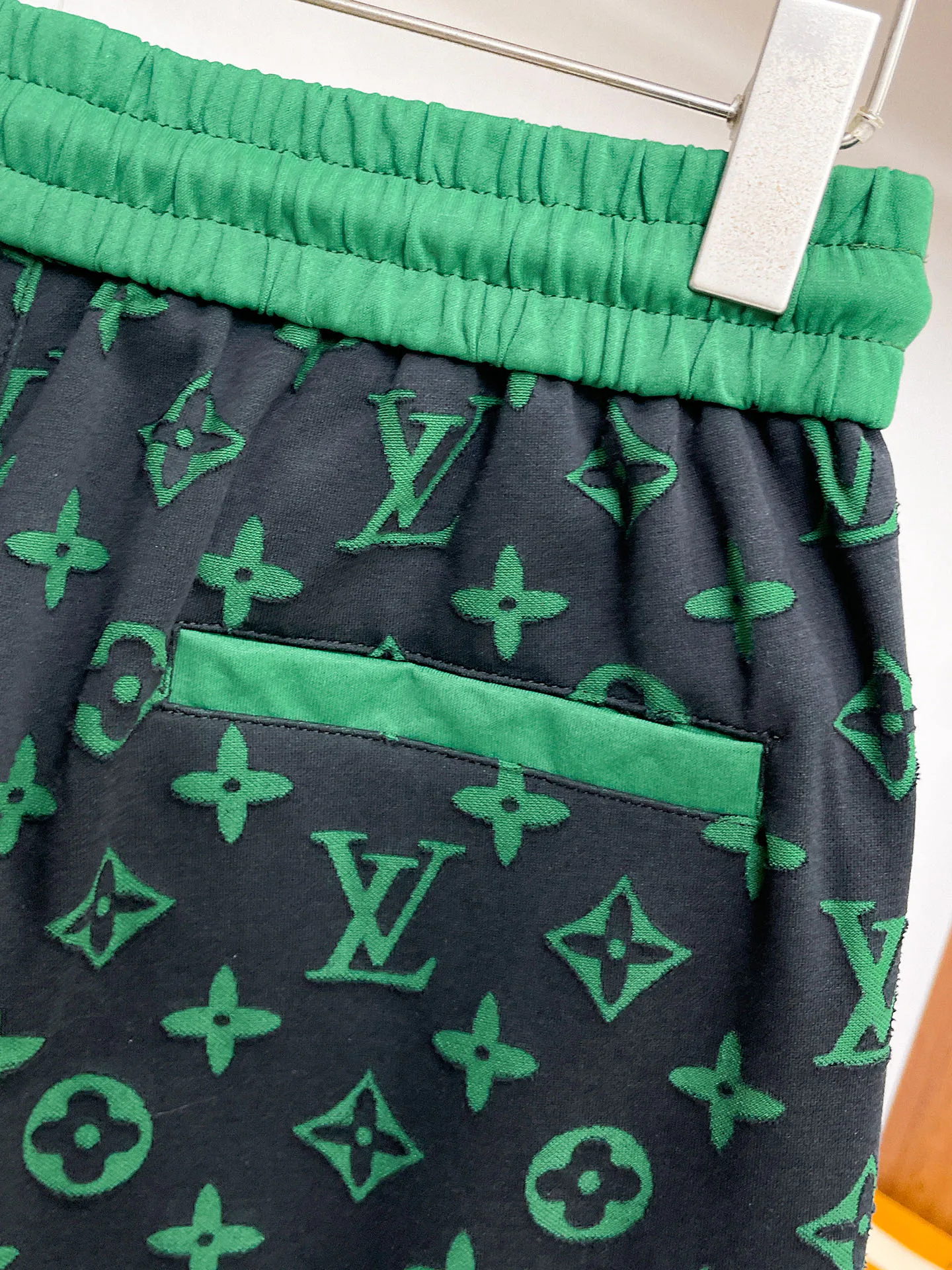 Шорты Мужские Louis Vuitton 13417540