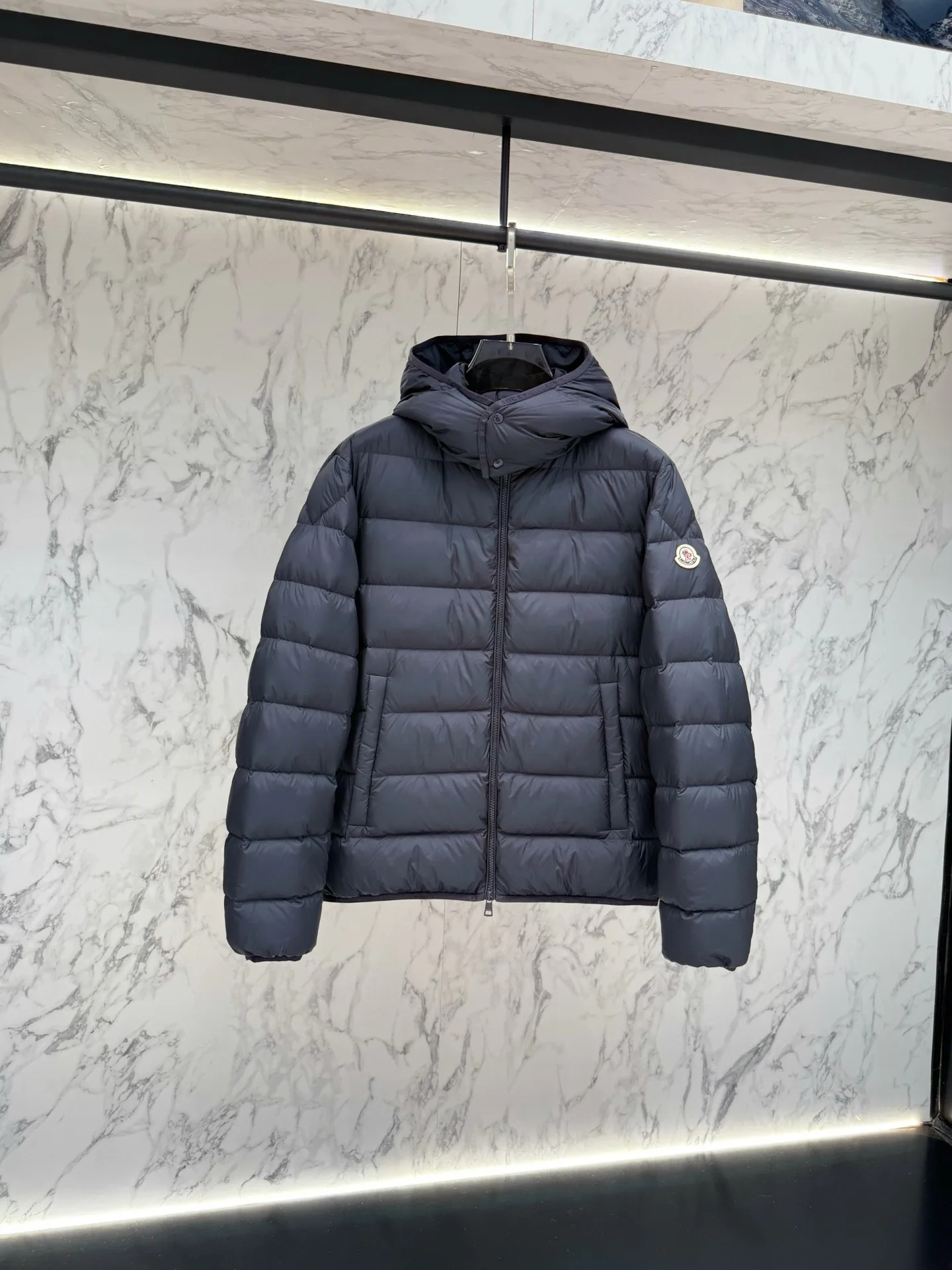 Куртки И Пуховики Женские Moncler 18129801
