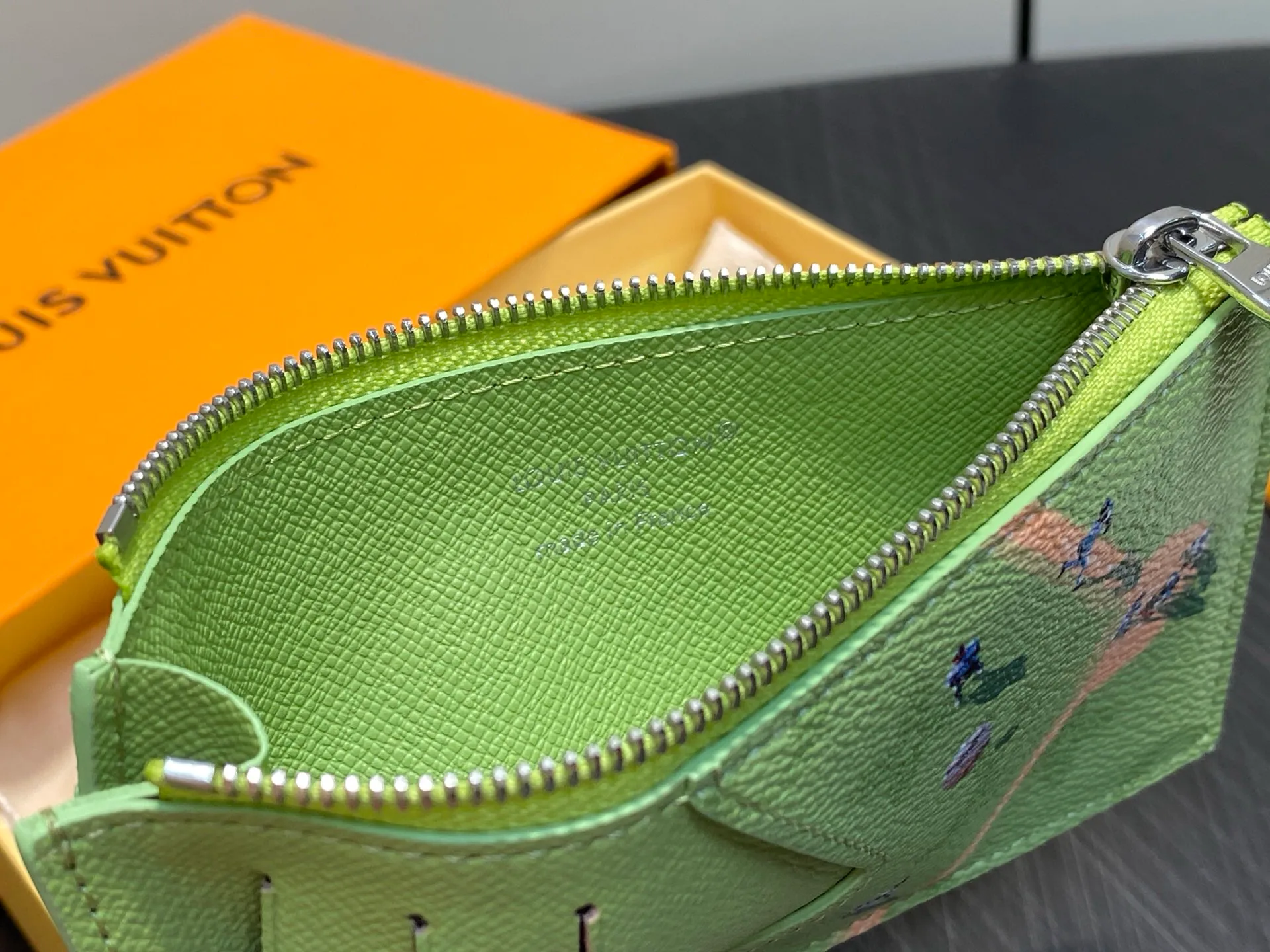 Клатчи Женские Louis Vuitton 17499412