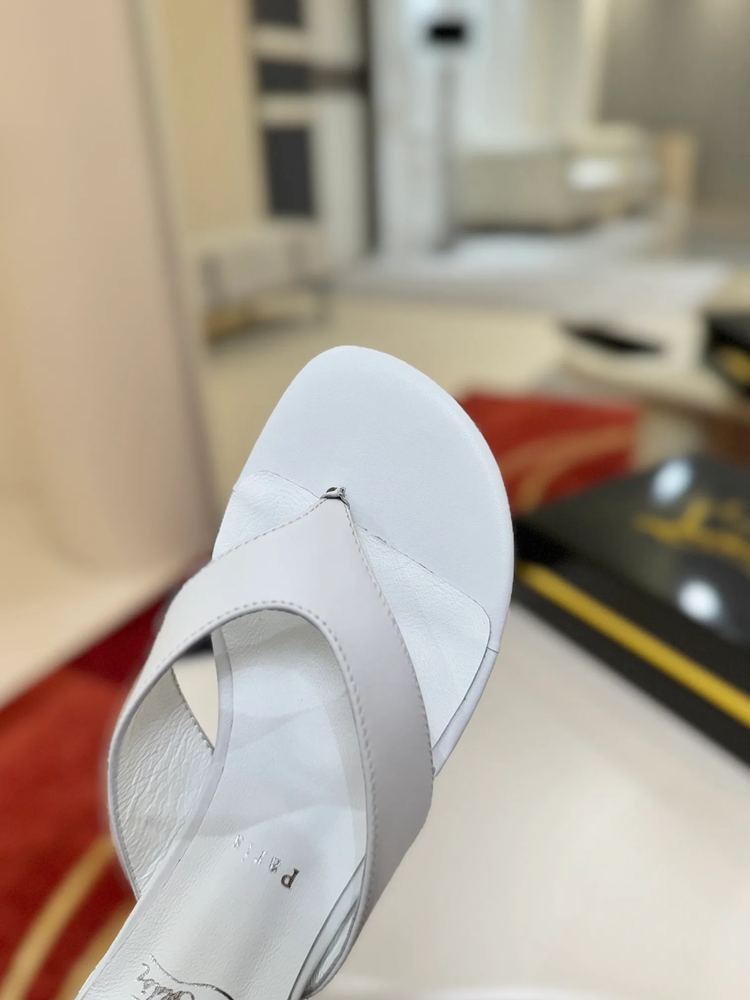 Шлепанцы Женские Christian Louboutin 177511