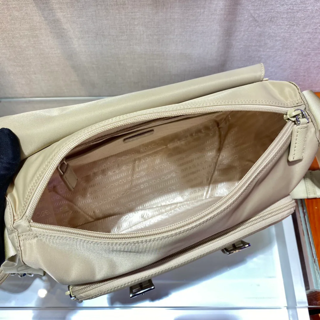 Сумки На Ремне Женские Prada 13162710