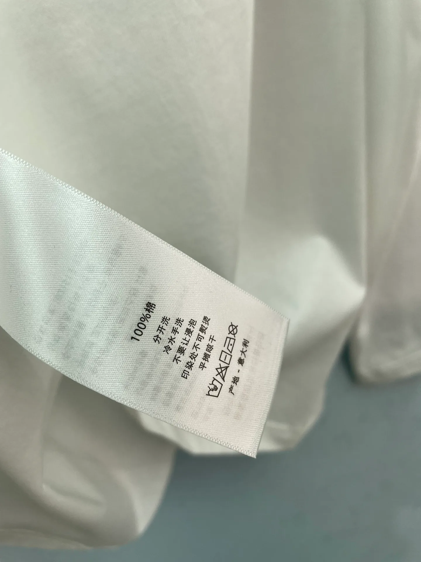 Футболки Женские Christian Dior 17302541