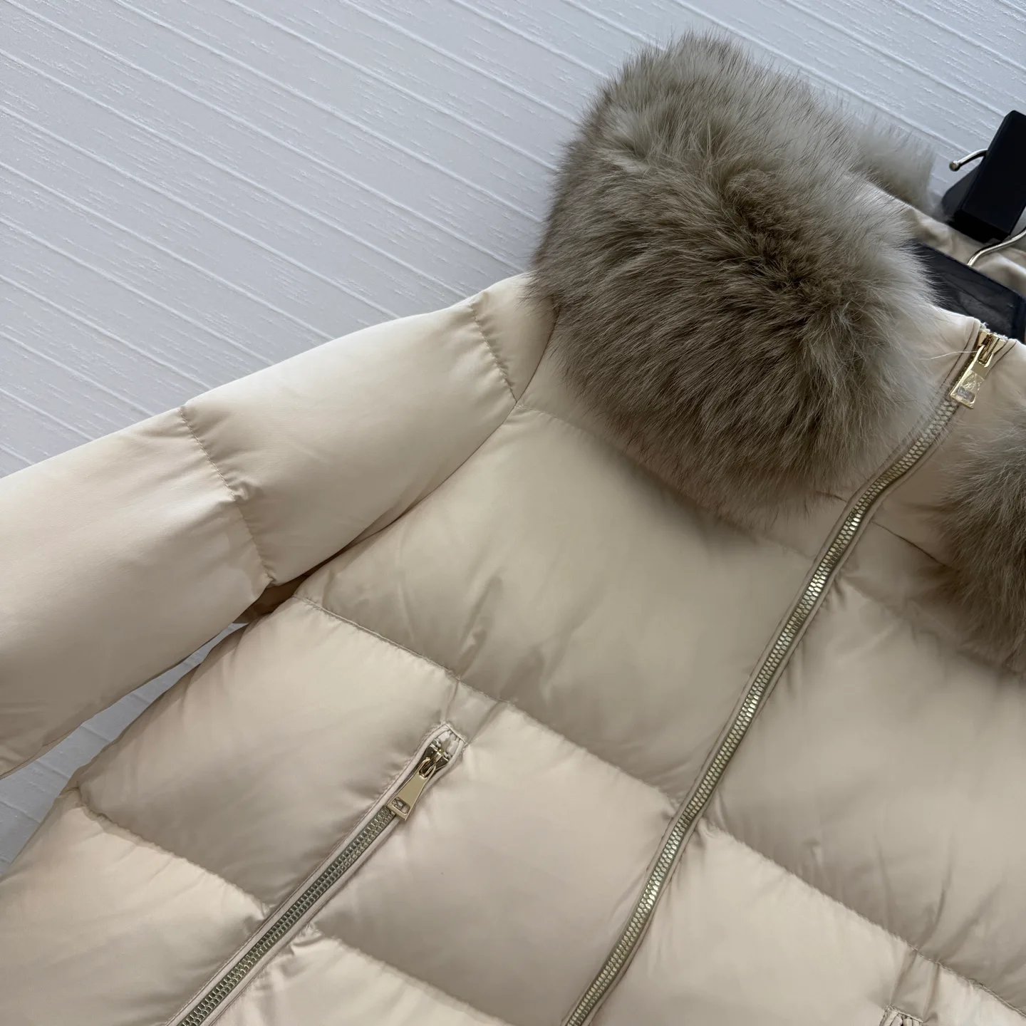 Куртки И Пуховики Женские Moncler 18710903