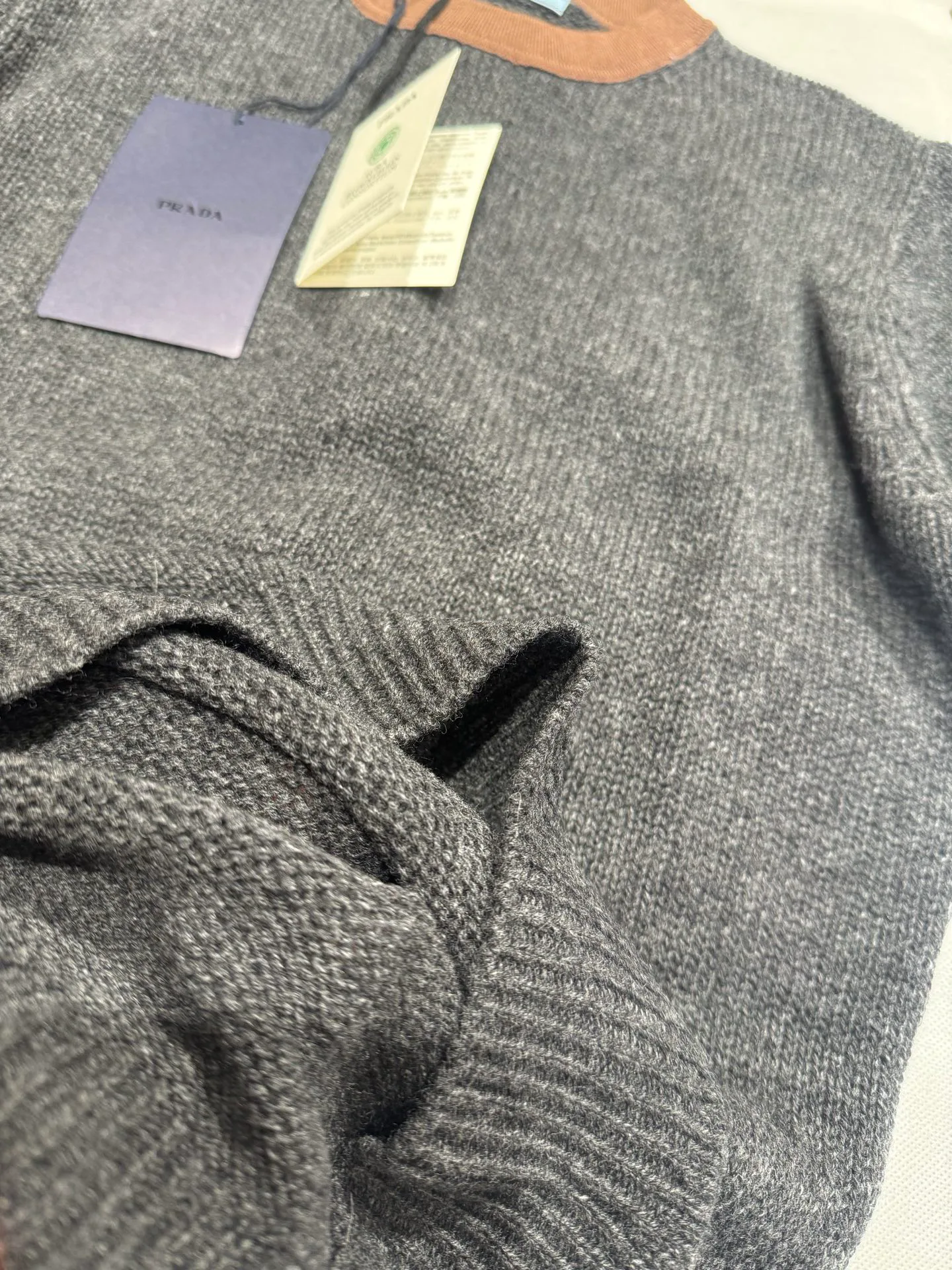 Топы Женские Prada 9812650