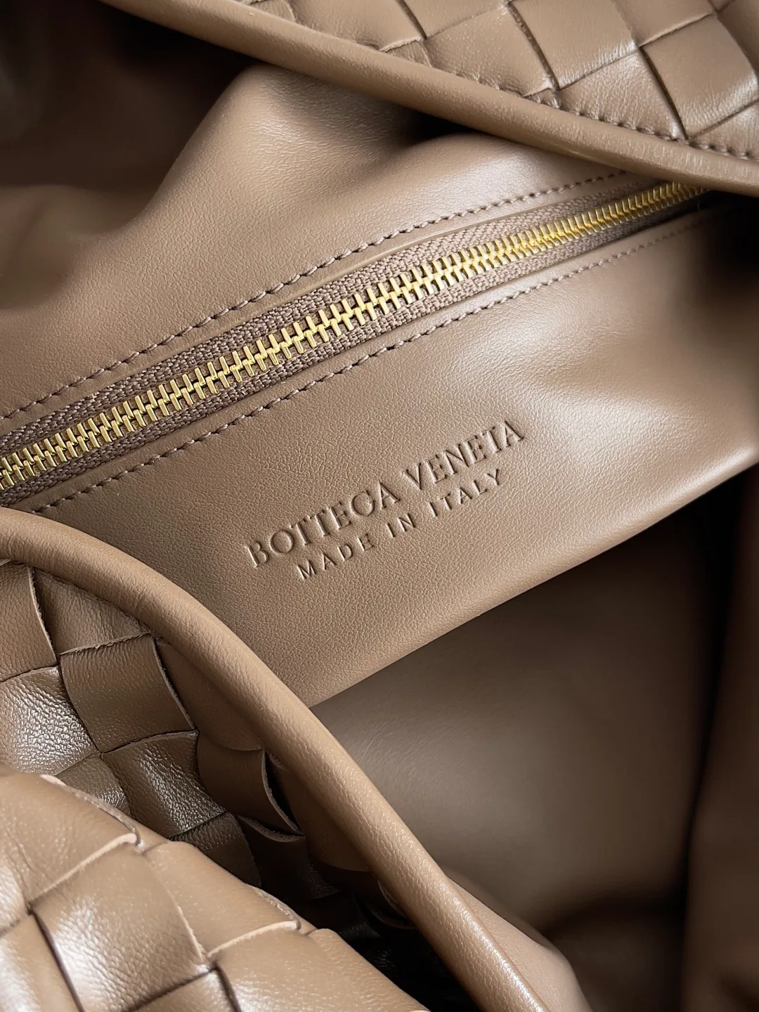 Классические Сумки Женские Bottega Veneta 17804066