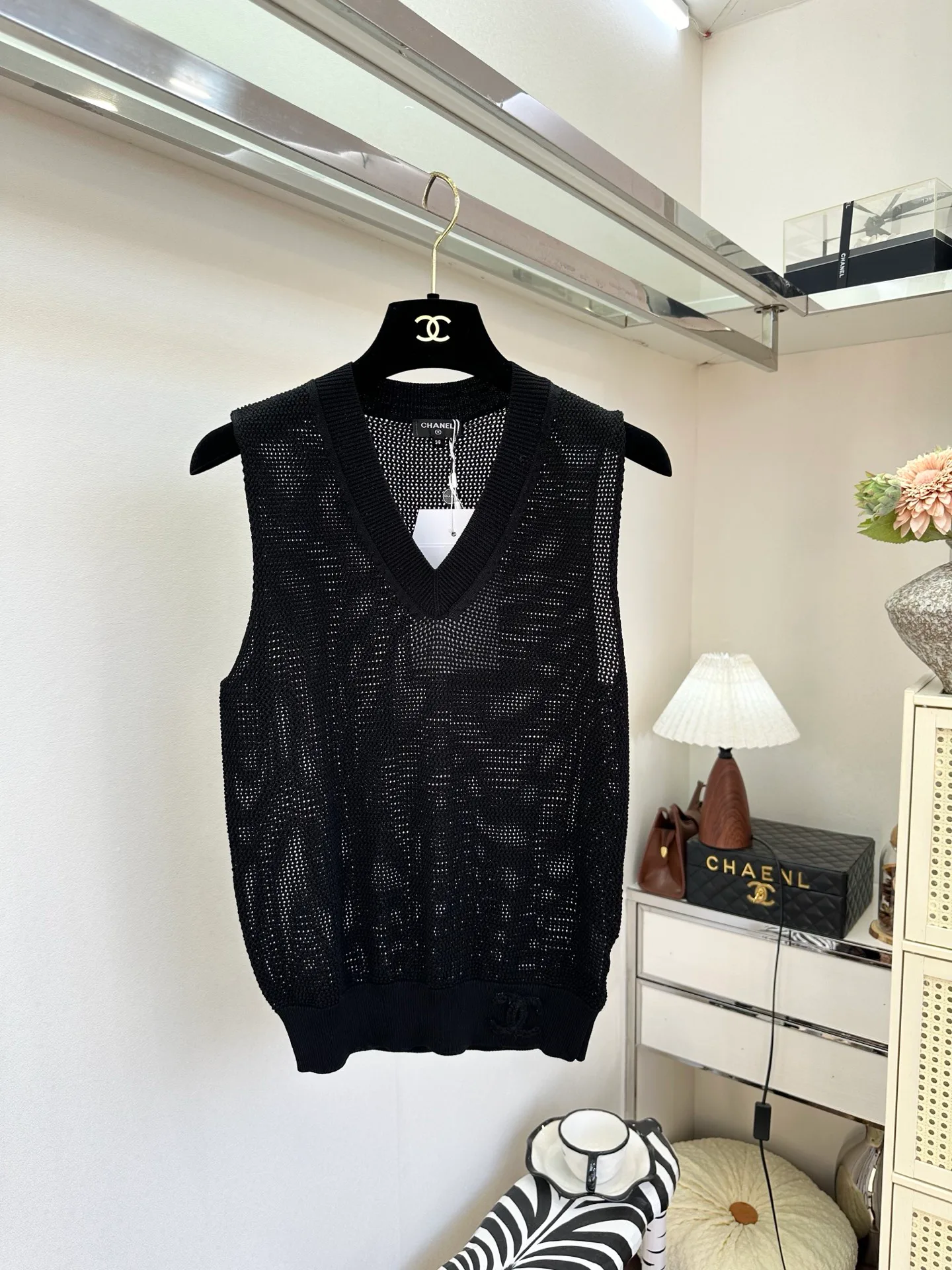 Жилеты Женские Chanel 11540341