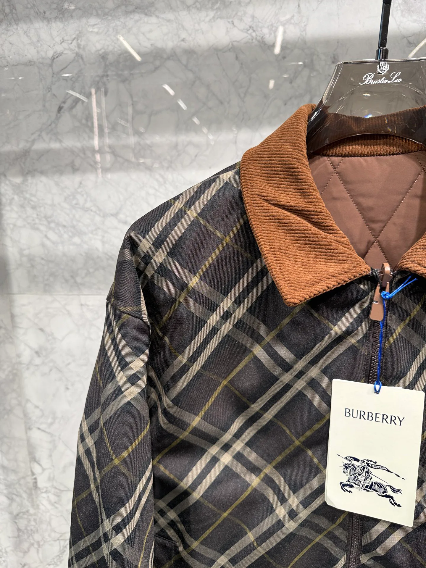 Куртки И Пуховики Женские Burberry 18462501