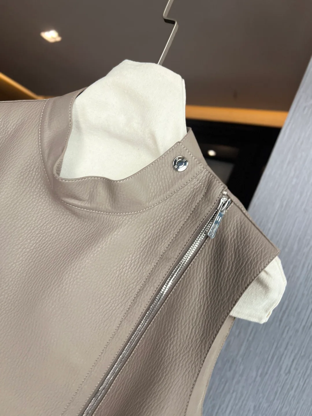 Жилеты Женские Hermes 18064694