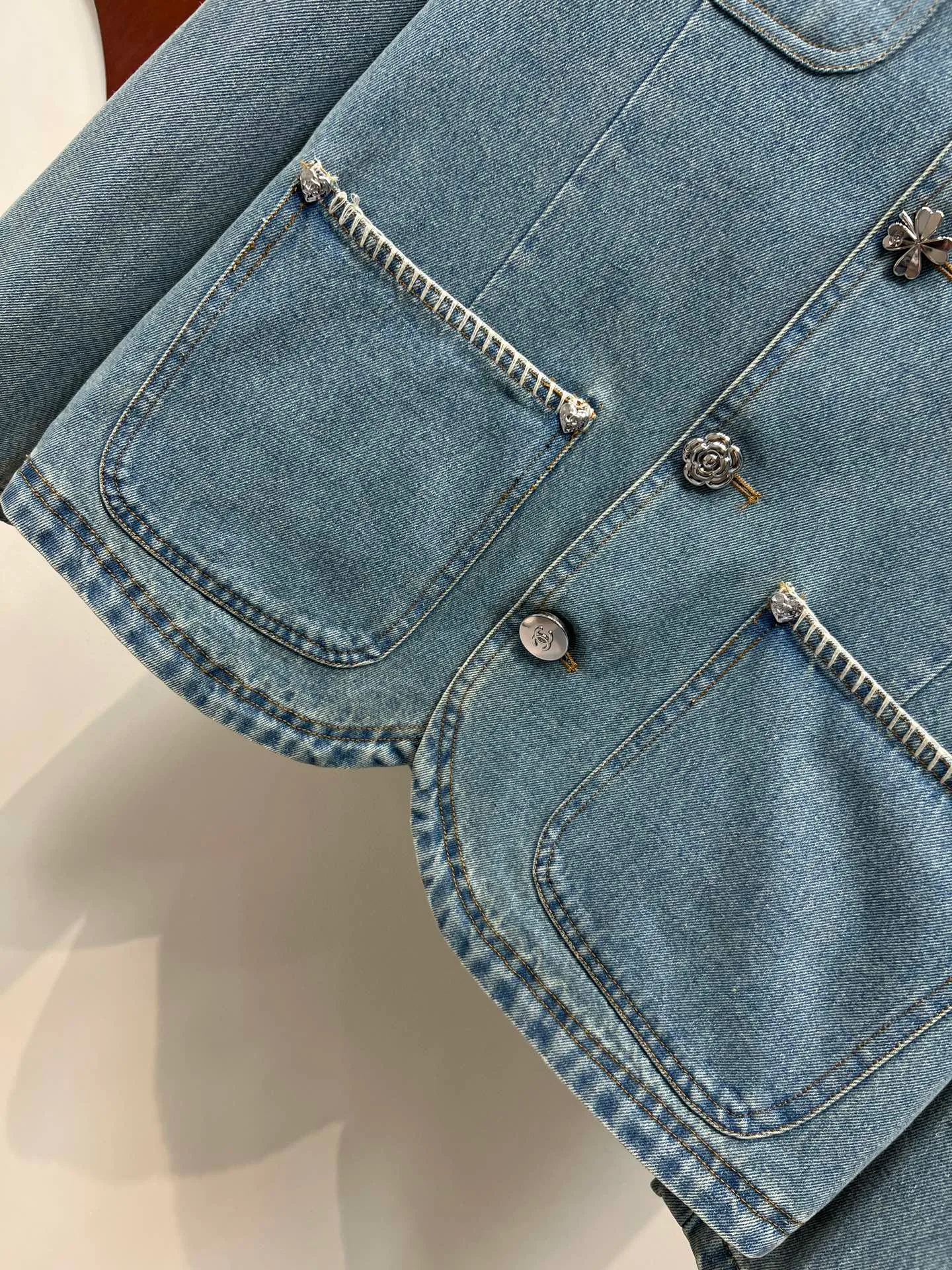 Жакеты Женские Chanel 11302047