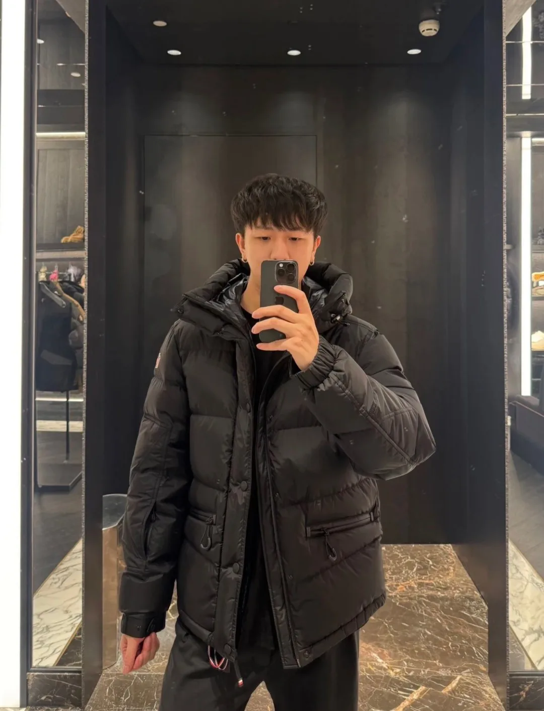 Куртки И Пуховики Мужские Moncler 4963728