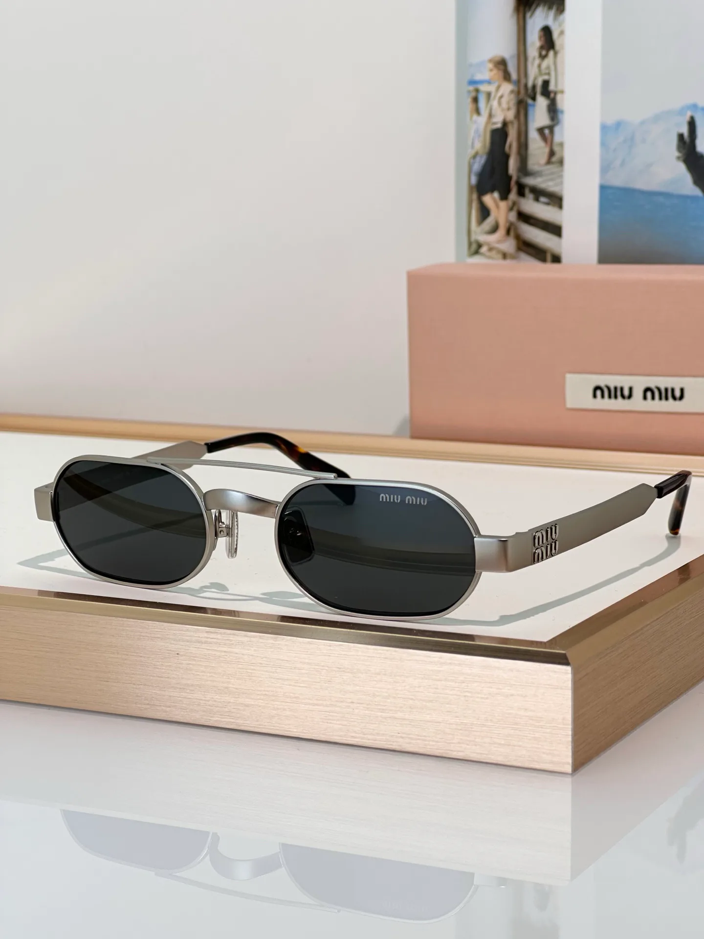 Очки Miu Miu 12959351