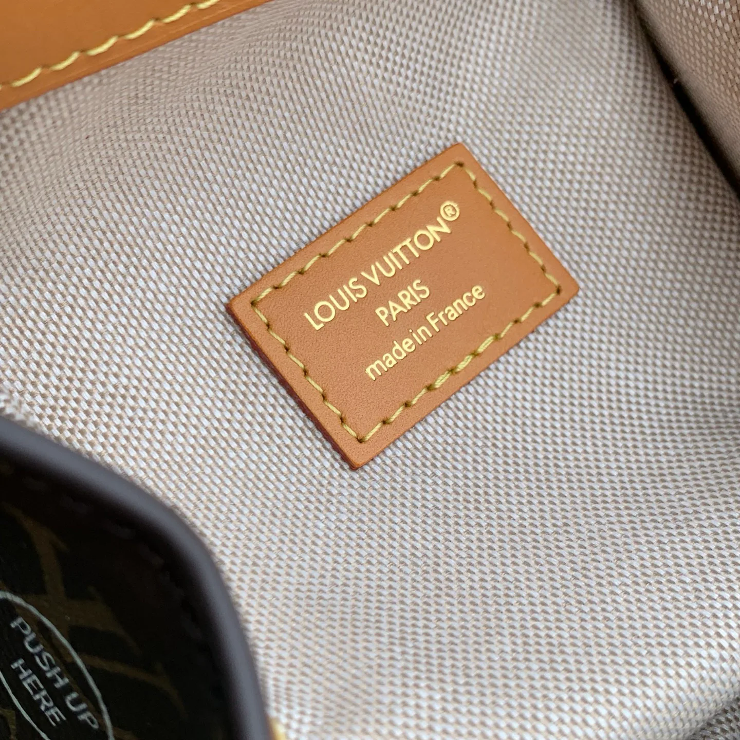 Сумки На Ремне Женские Louis Vuitton 18147522