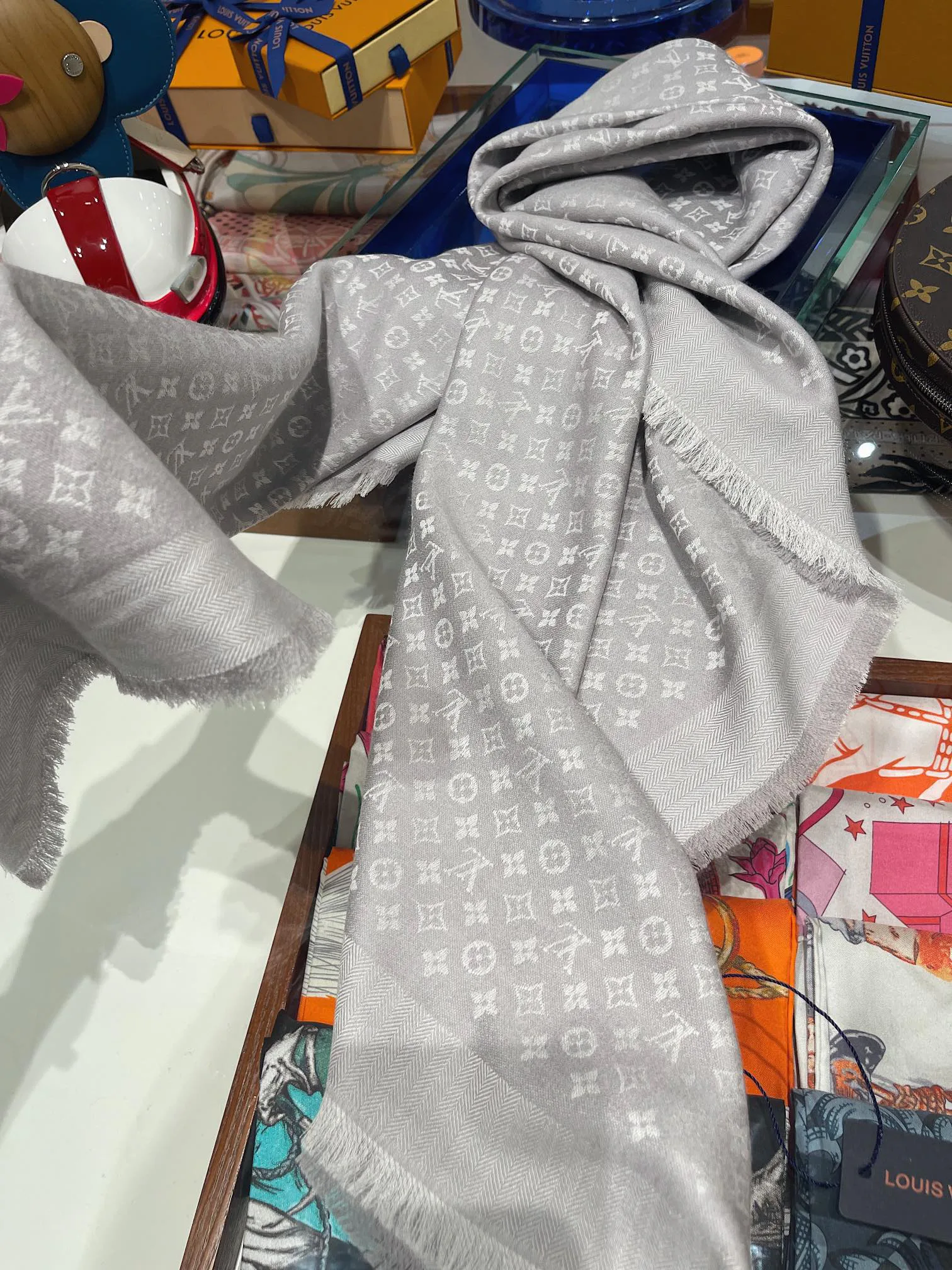 Шарфы Louis Vuitton 94336