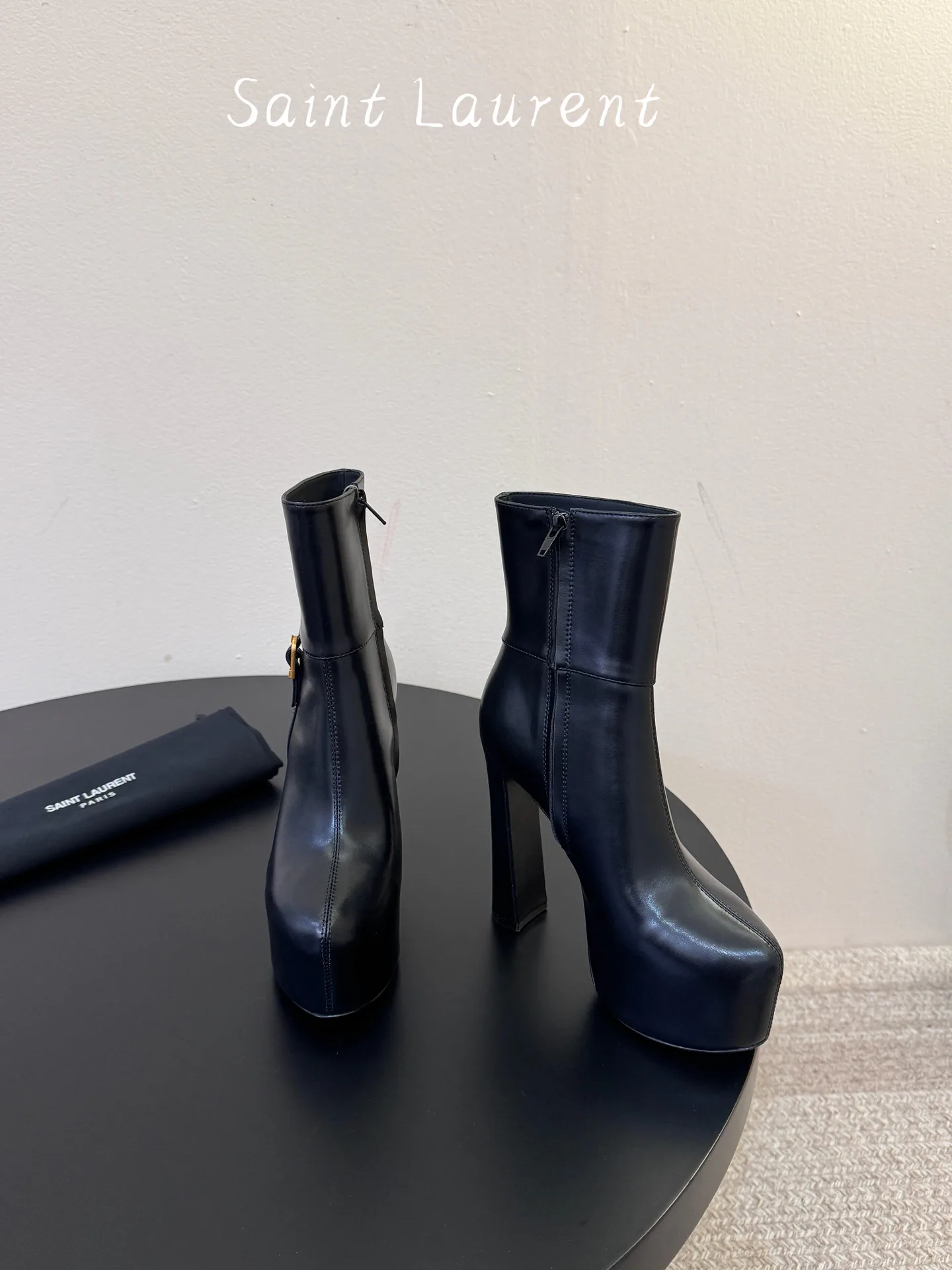 Ботильоны Женские Saint Laurent 18241683