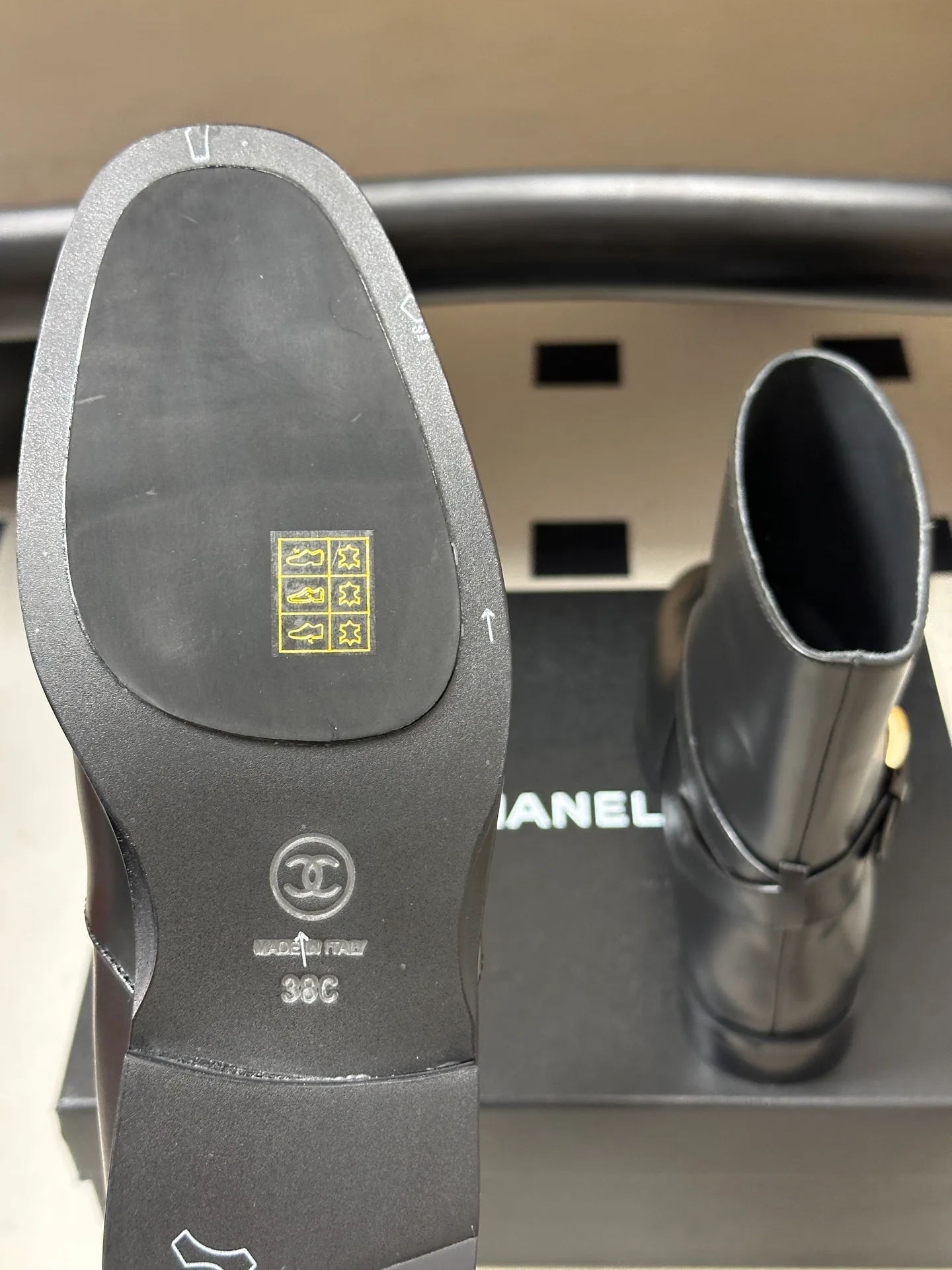 Сапоги Женские Chanel 18048831