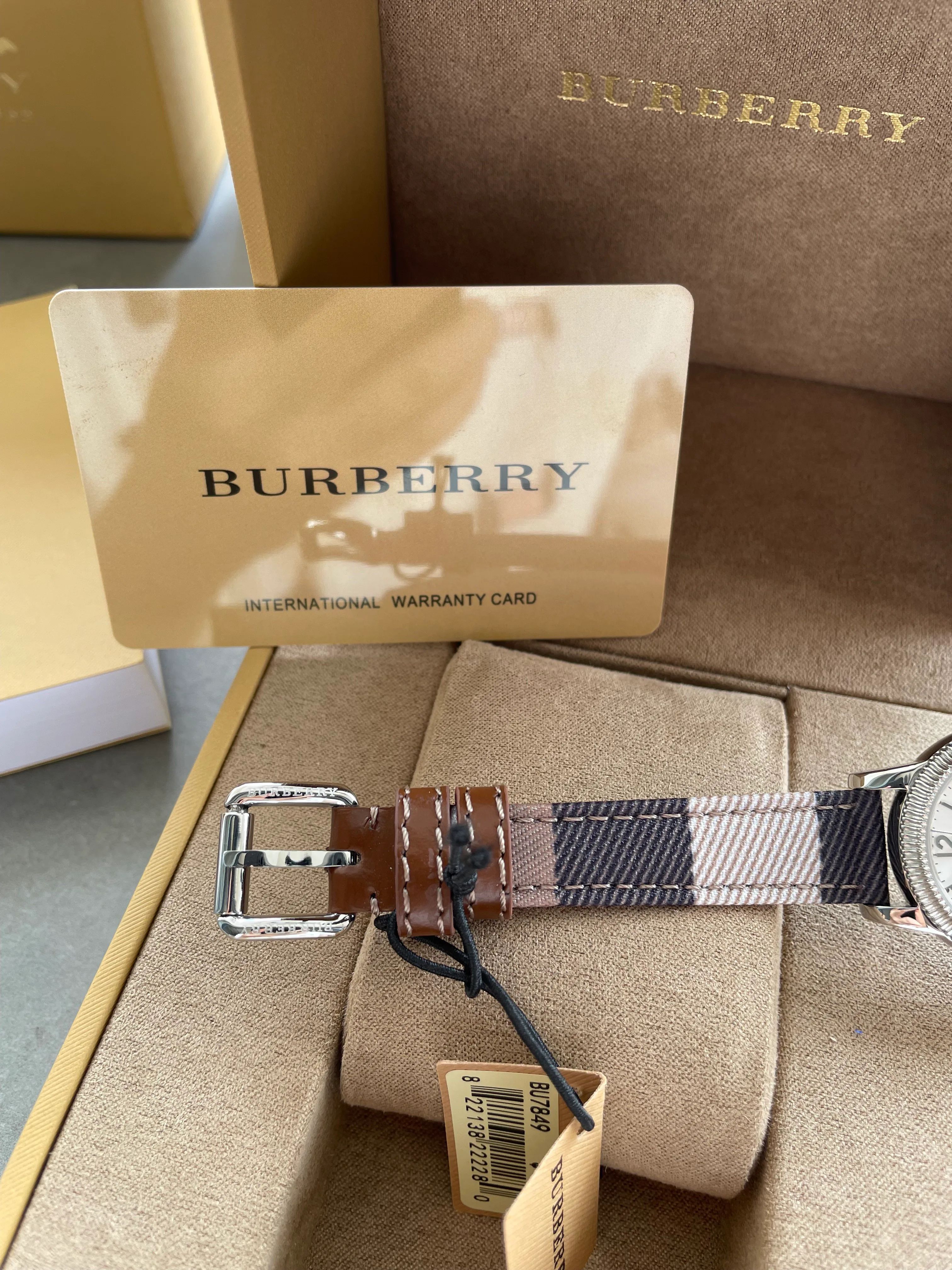 Часы Женские Burberry 88409