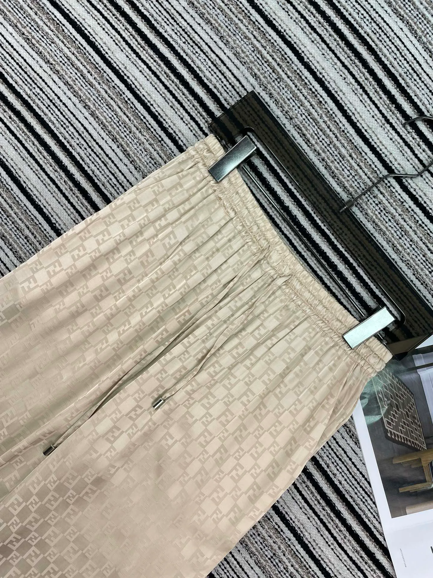 Брюки Женские Fendi 11181624