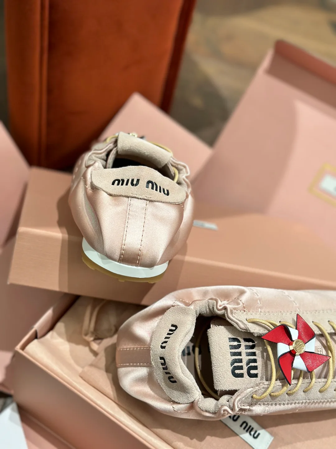 Кроссовки Женские Miu Miu 11579931