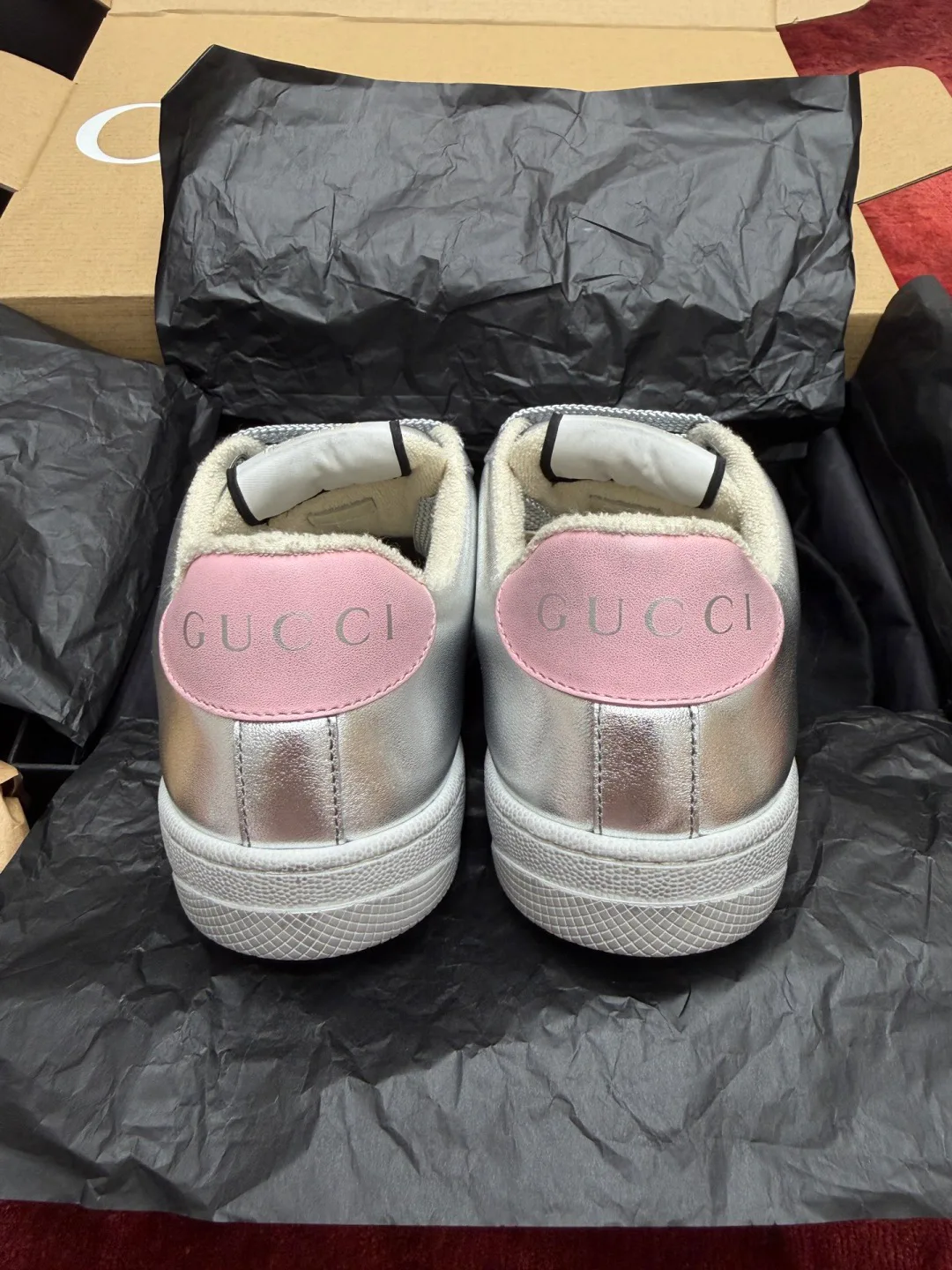Кроссовки Женские Gucci 18448010