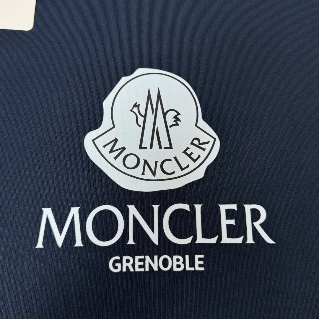 Футболки Женские Moncler 10620025